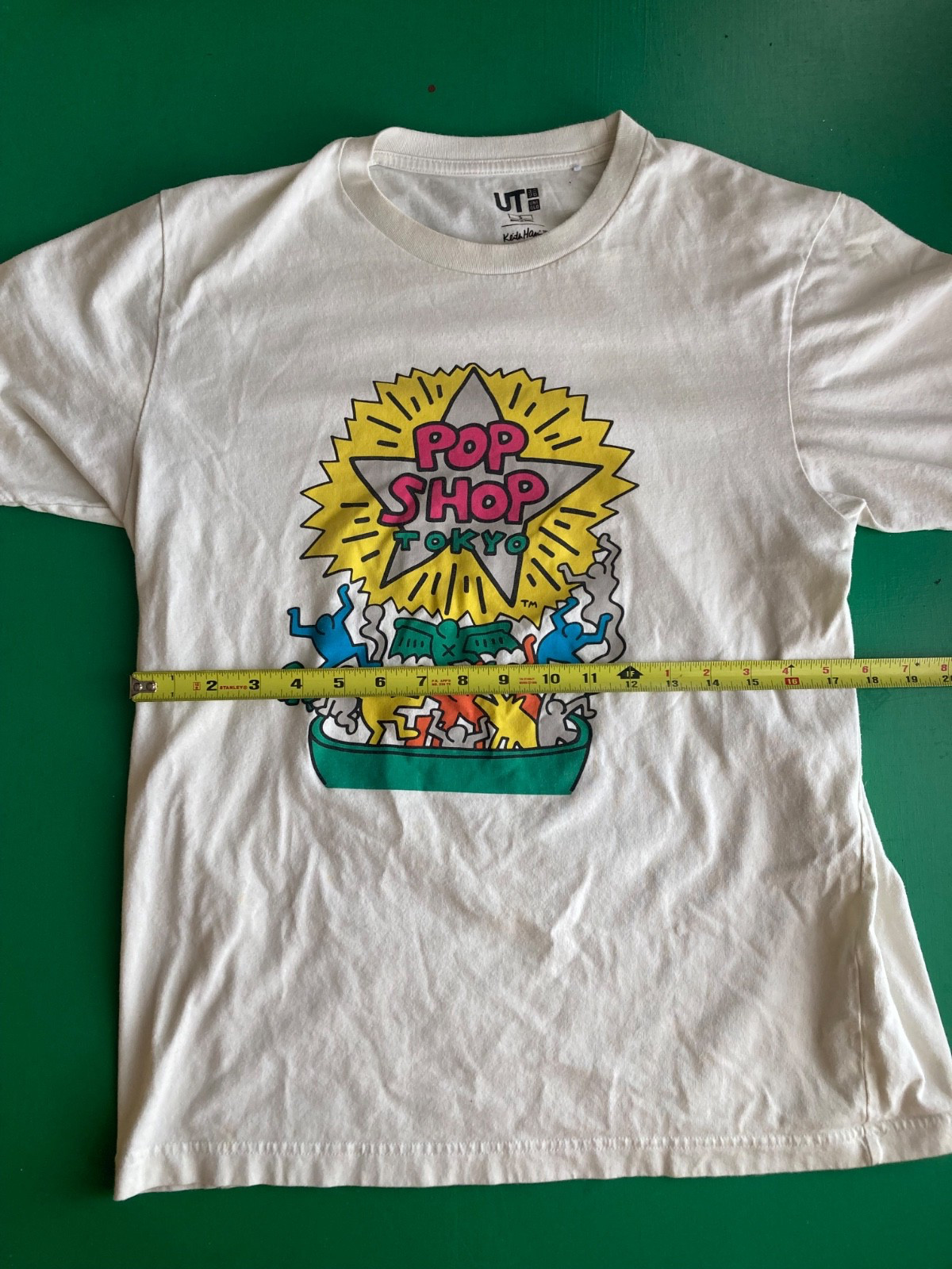 T Uniqlo Keith Haring x Tokyo Pop Shop T Shirt White w Street Art Graphic Size L