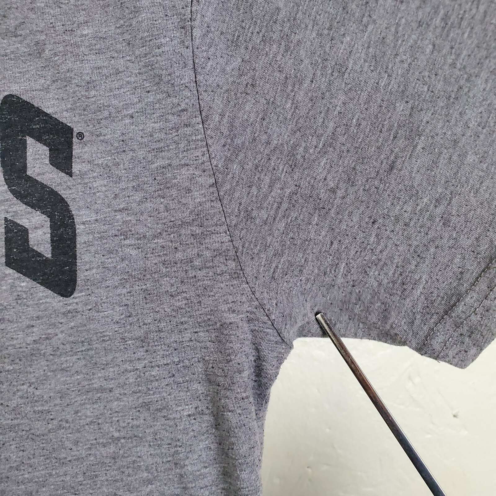 Los Angeles Kings Shirt Mens Medium Gray Crew Neck Short Sleeve Graphic NHL