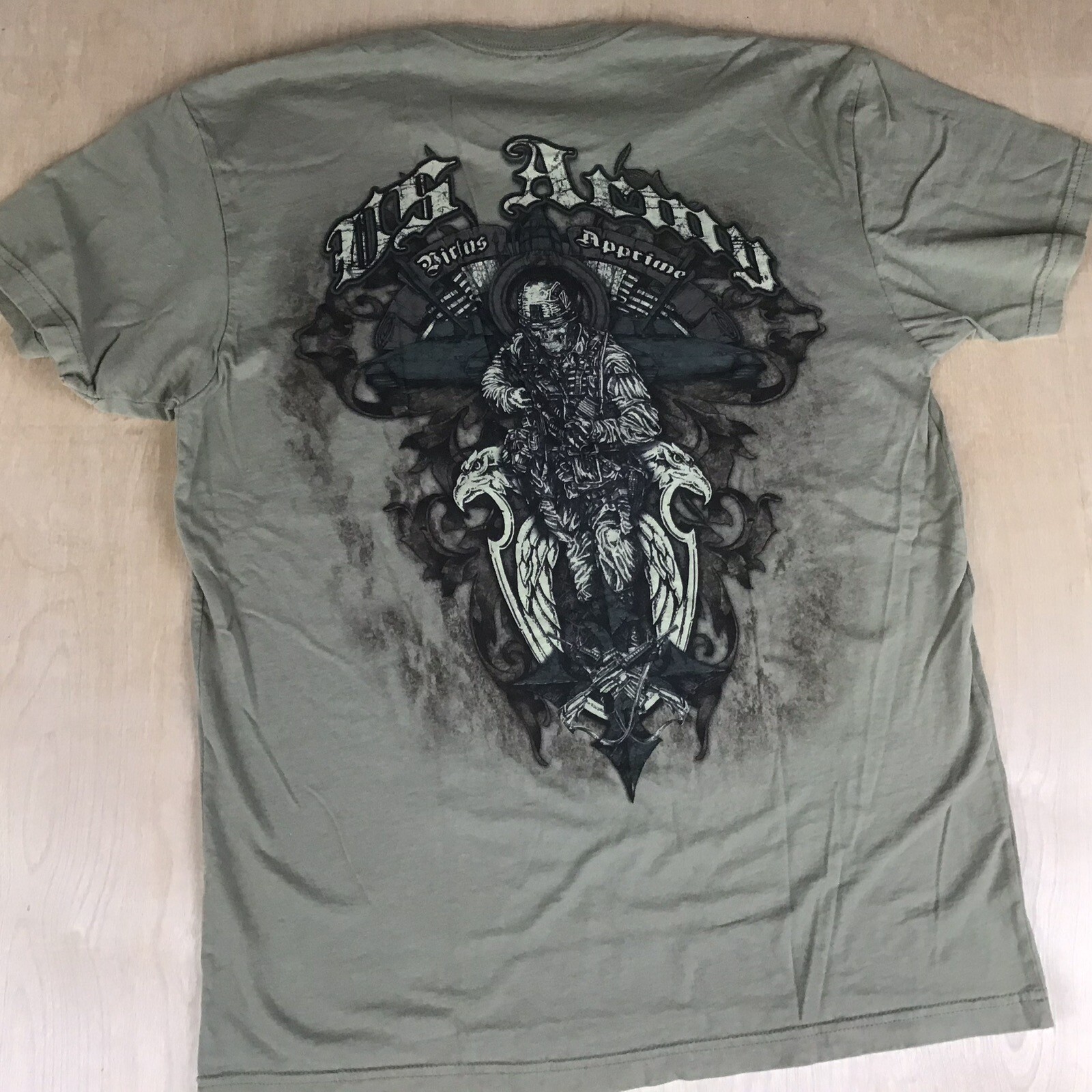 Apprime Courage Above All Mens Medium Graphic T-Shirt US Army Military Warrior