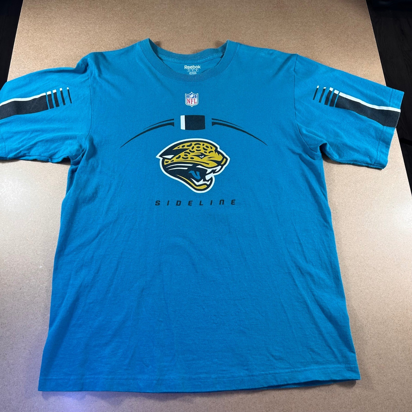 Reebok Jacksonville Jaguars Sideline T-Shirt Mens Medium Teal NFL Graphic Tee