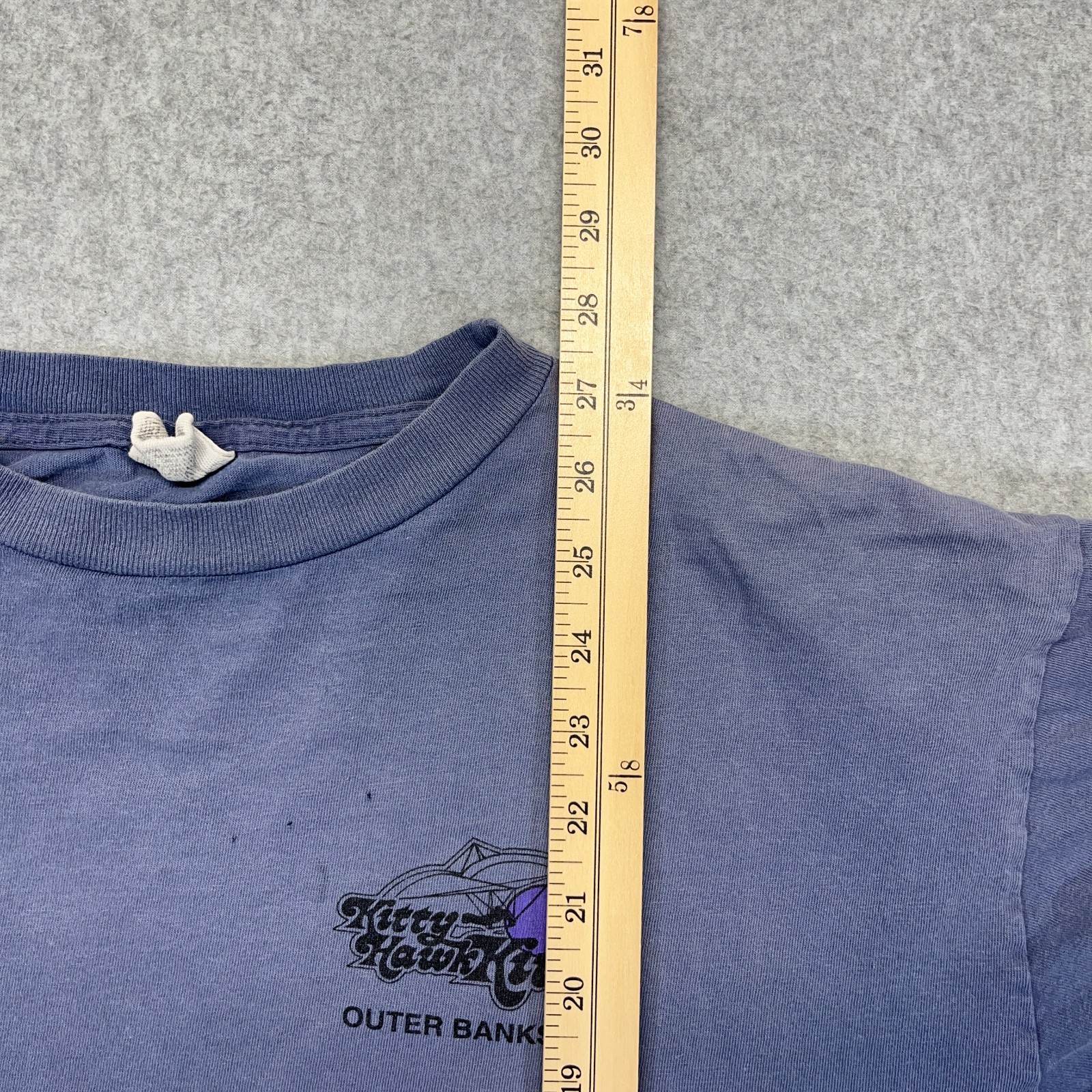 Global Drop Tag Graphic T-Shirt Men’s Blue Kitty Hawk Kites Outer Banks NC Y2K