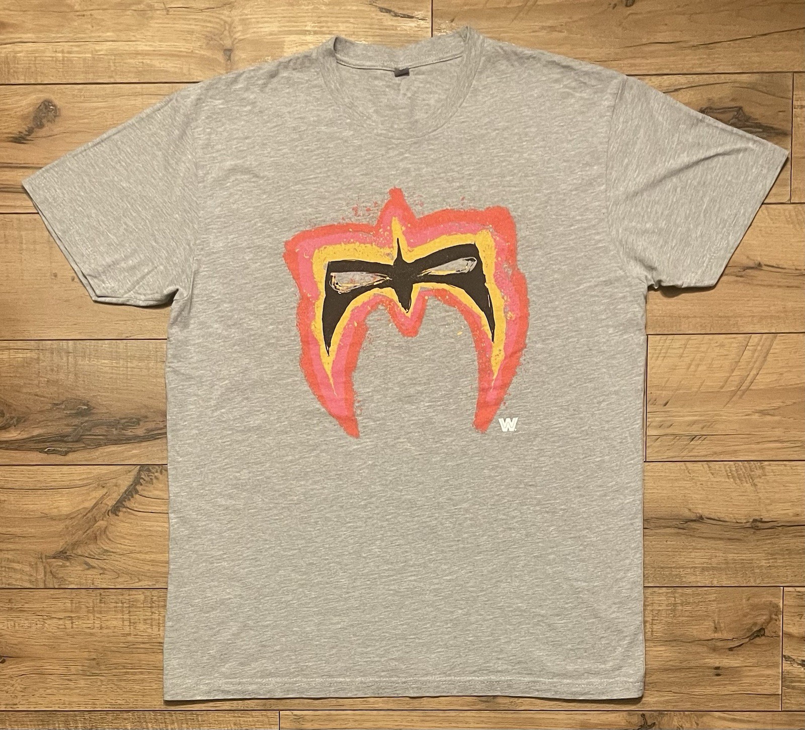 WWE Ultimate Warrior Mask Men’s Medium Gray Tee T-Shirt Next Level
