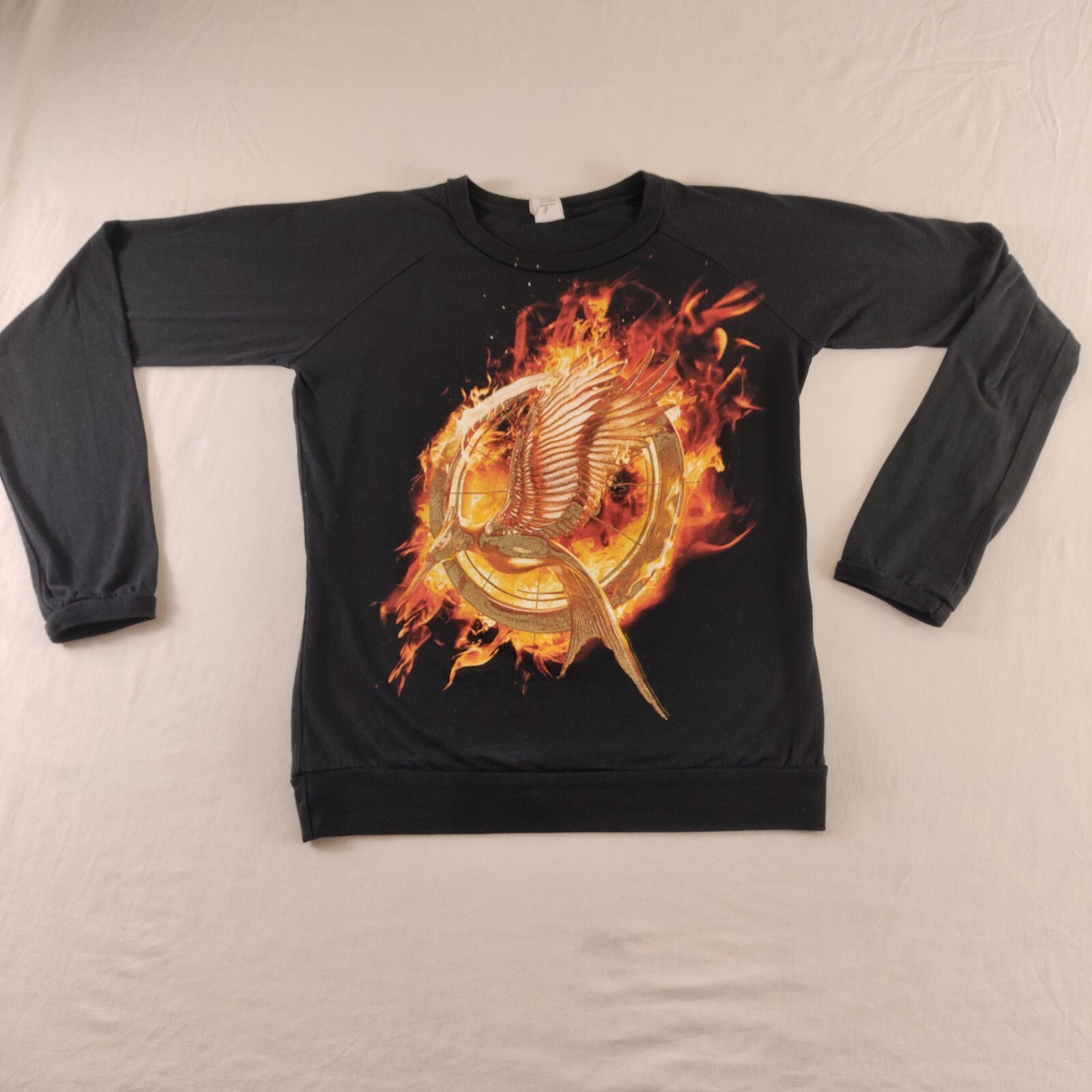 Hunger Games Catching Fire 2013 t shirt Size Small (See Measurements Made in USA