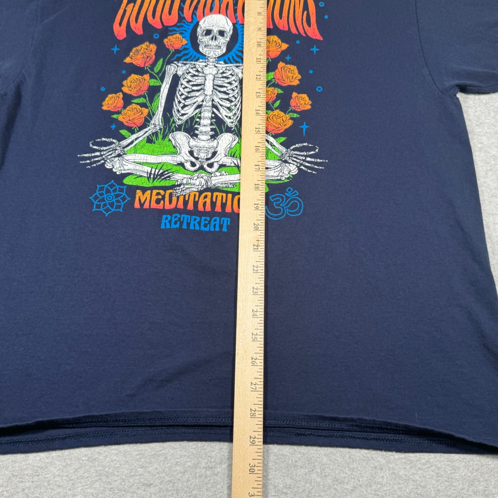 DOM Shirt Adult Extra Large Navy Blue Skeleton Skull Good Vibrations Meditation