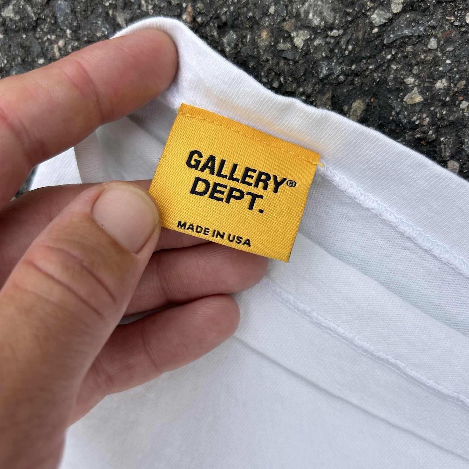 Gallery Dept T-Shirt “Art Department” Arch Spellout 100% Authentic CLEAN Size M