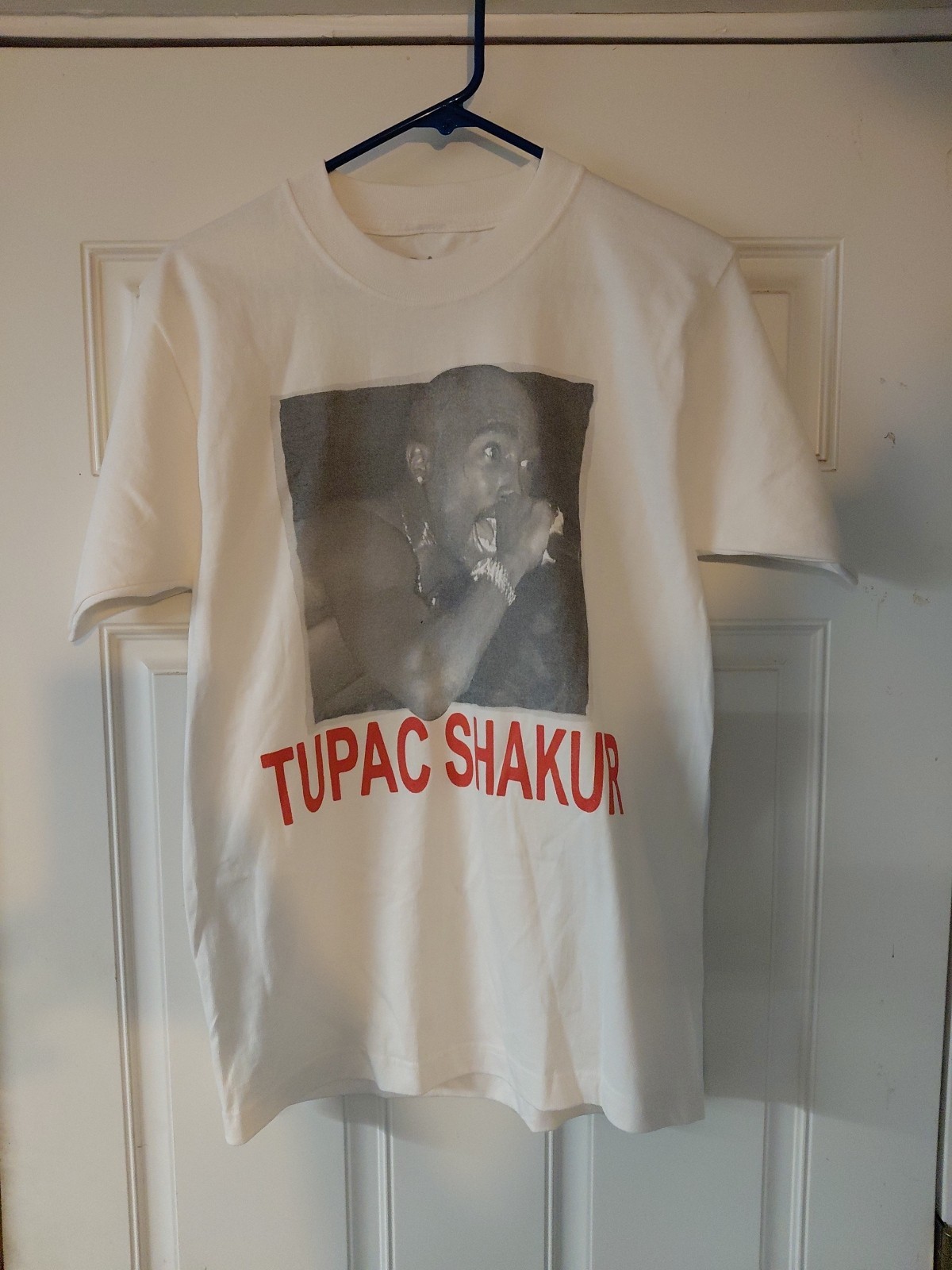 Tupac Shakur Graphic Tee Print Men’s SMALL New FREE SHIPPING. RAPPER