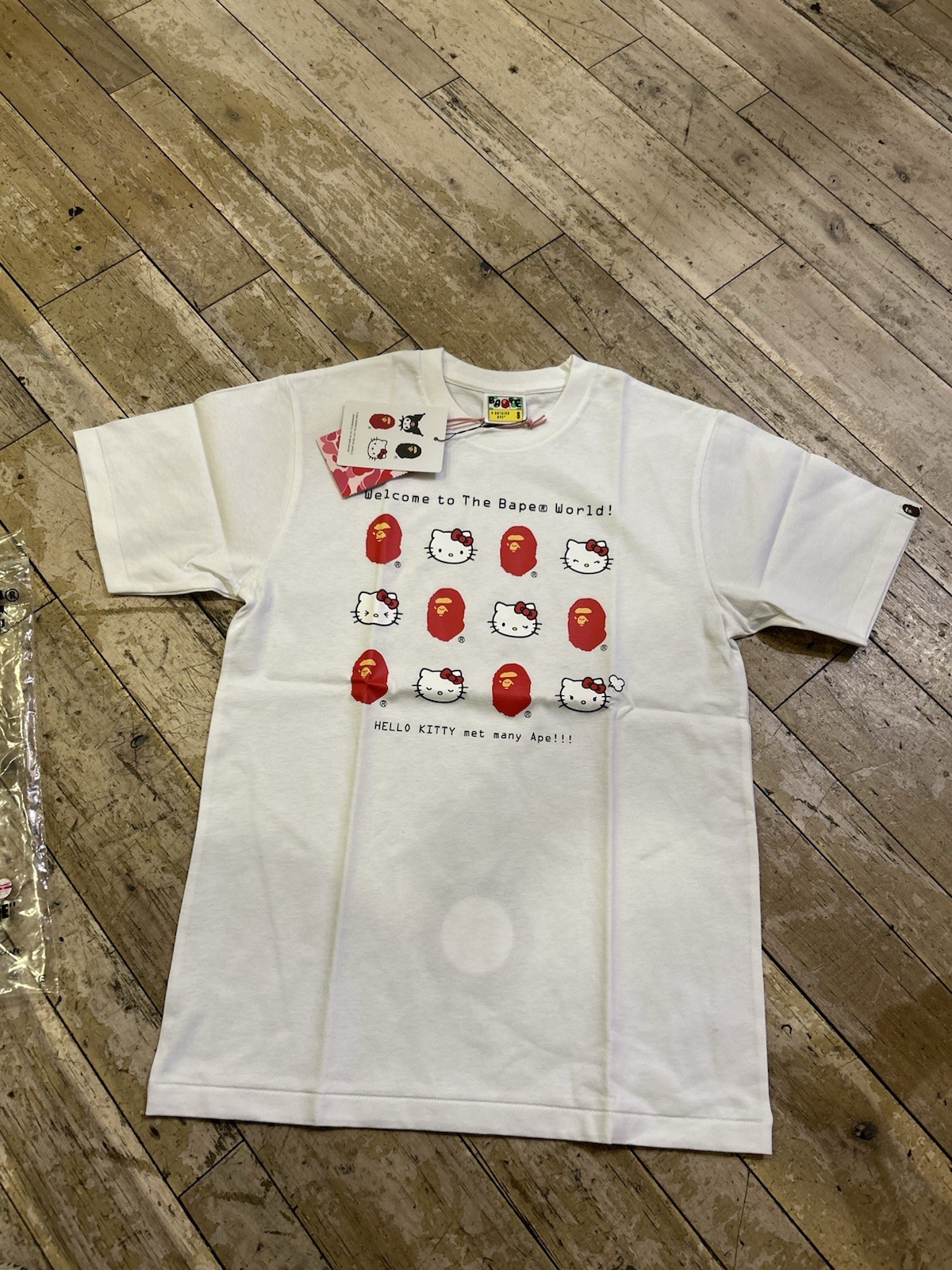 Size S – A Bathing Ape X Hello Kitty Collaboration Limited Edition