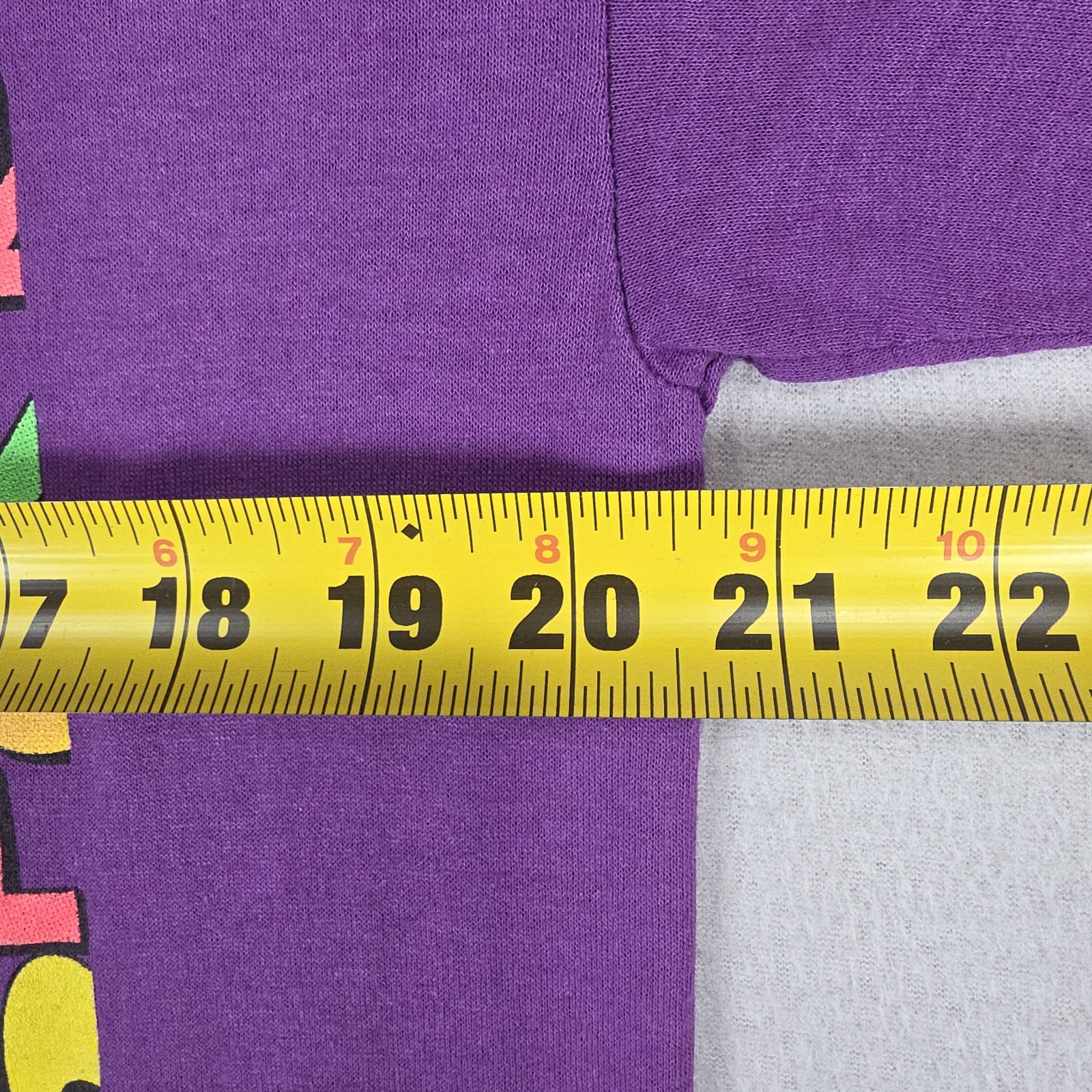 Vintage Cartoon Shirt Mens Large Purple Click Multicolor Spellout Couch TV Thin