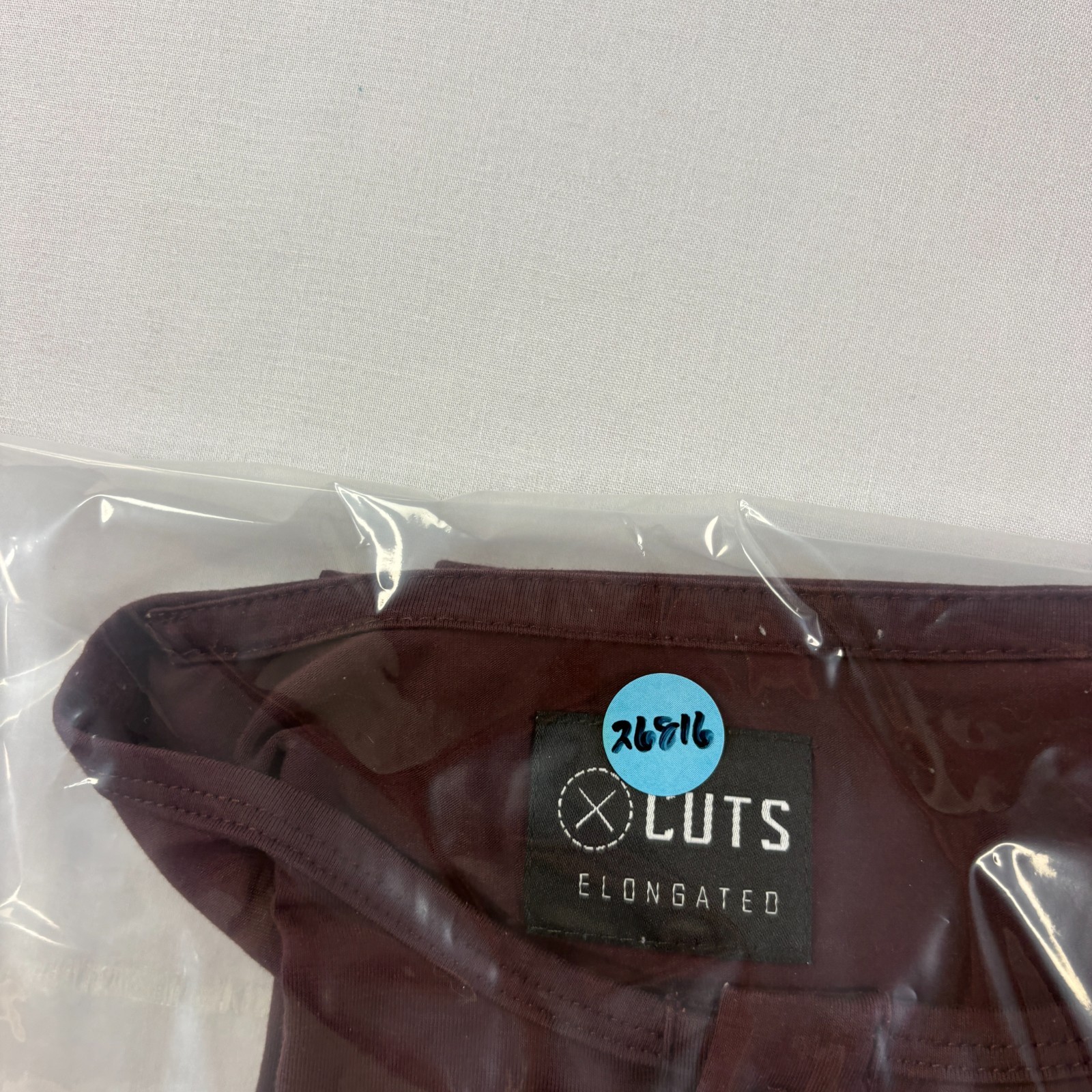 Cuts Clothing Shirt Mens Medium Red Henley Elongated Stretch Performance Casual