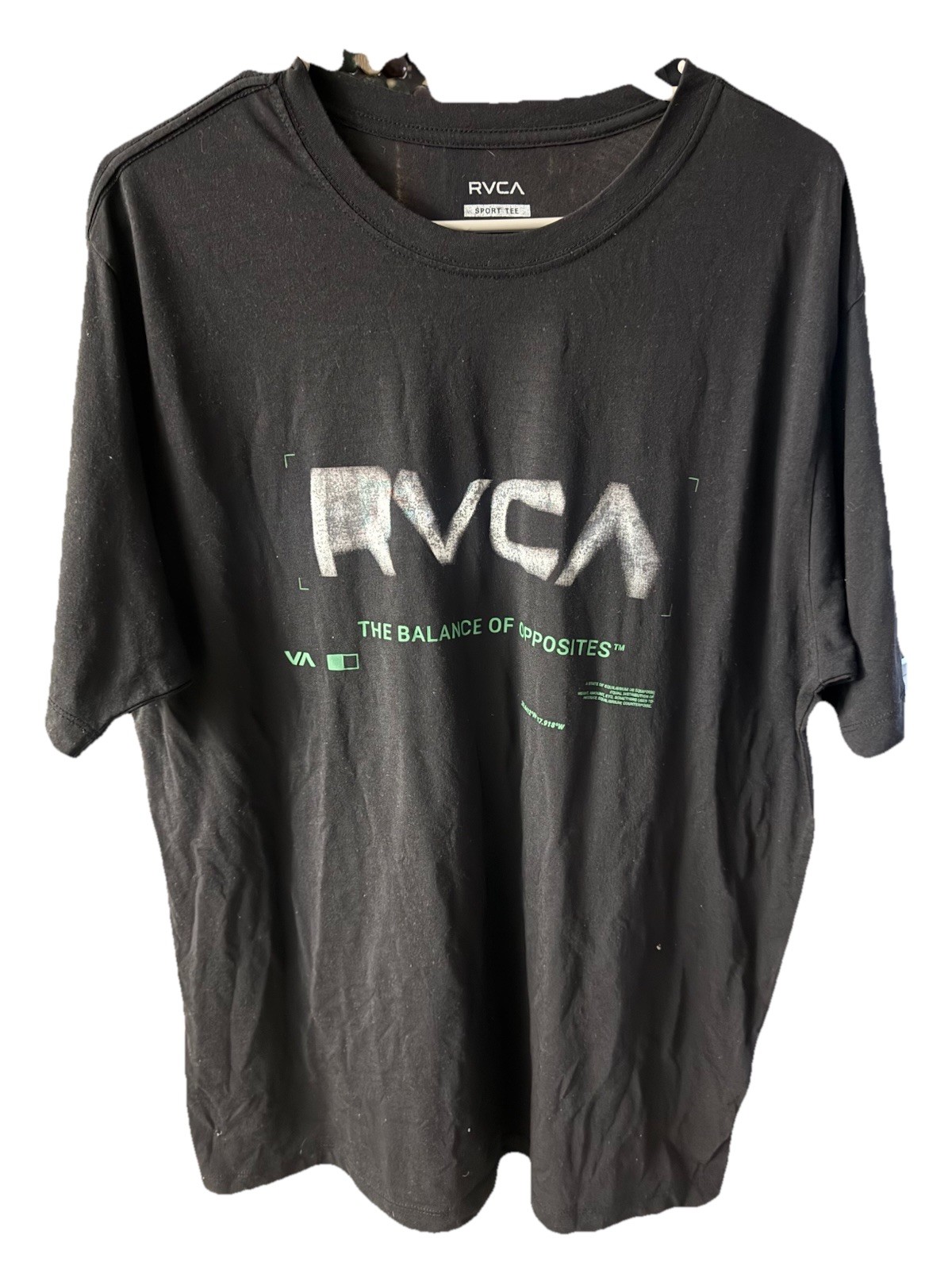 RVCA Sport Men&rsquo;s Performance Workout Athletic Tee X-Large Black Short Sleeve