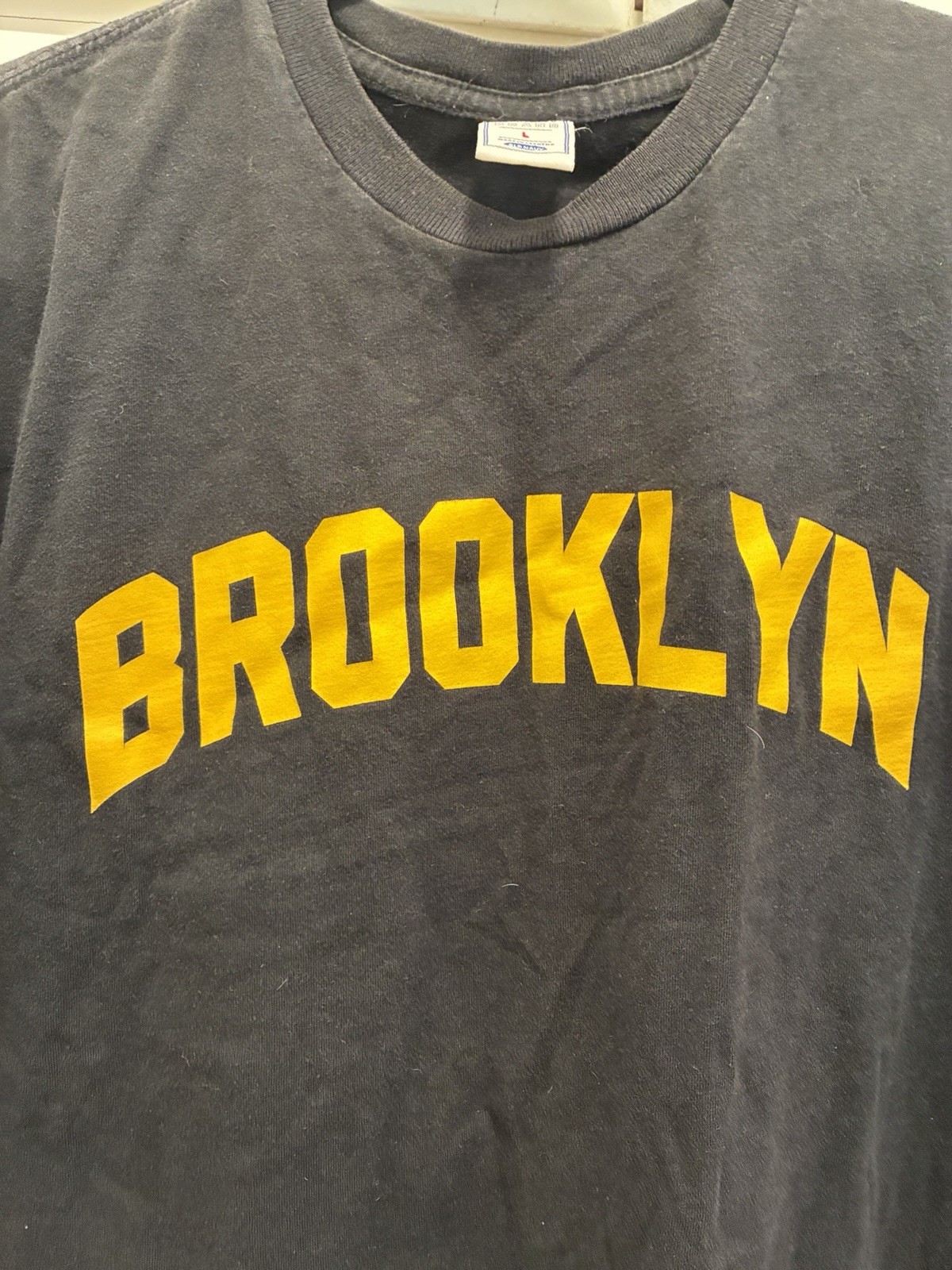 Old Navy Men’s L Regular Black Crew Neck Short Sleeve Brooklyn Graphic T-Shirt