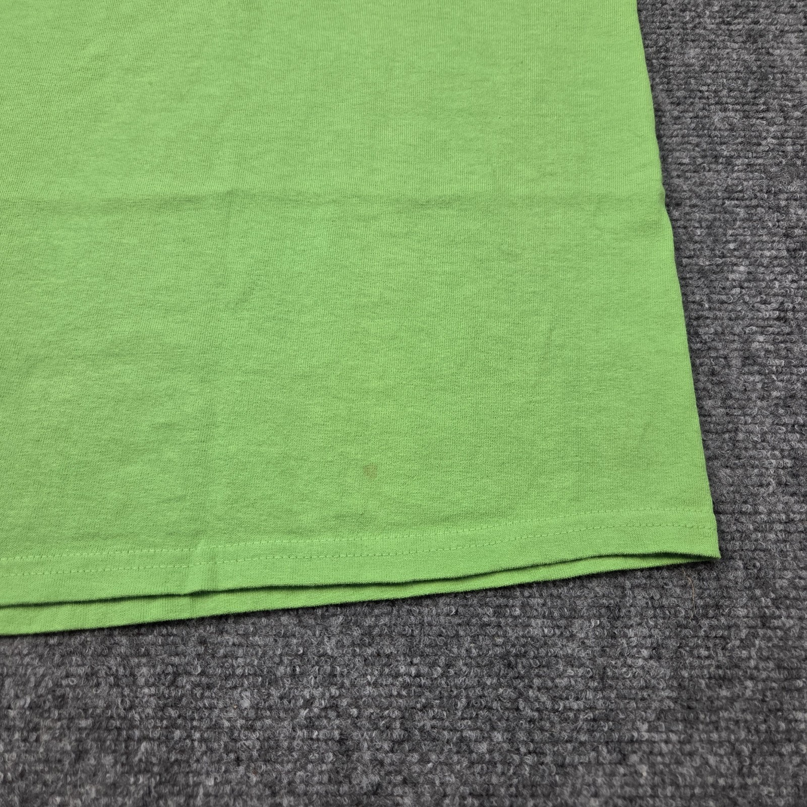 7-Eleven Convenience Store T-Shirt Size XL Promo Sip Slurp Snack Graphic Green