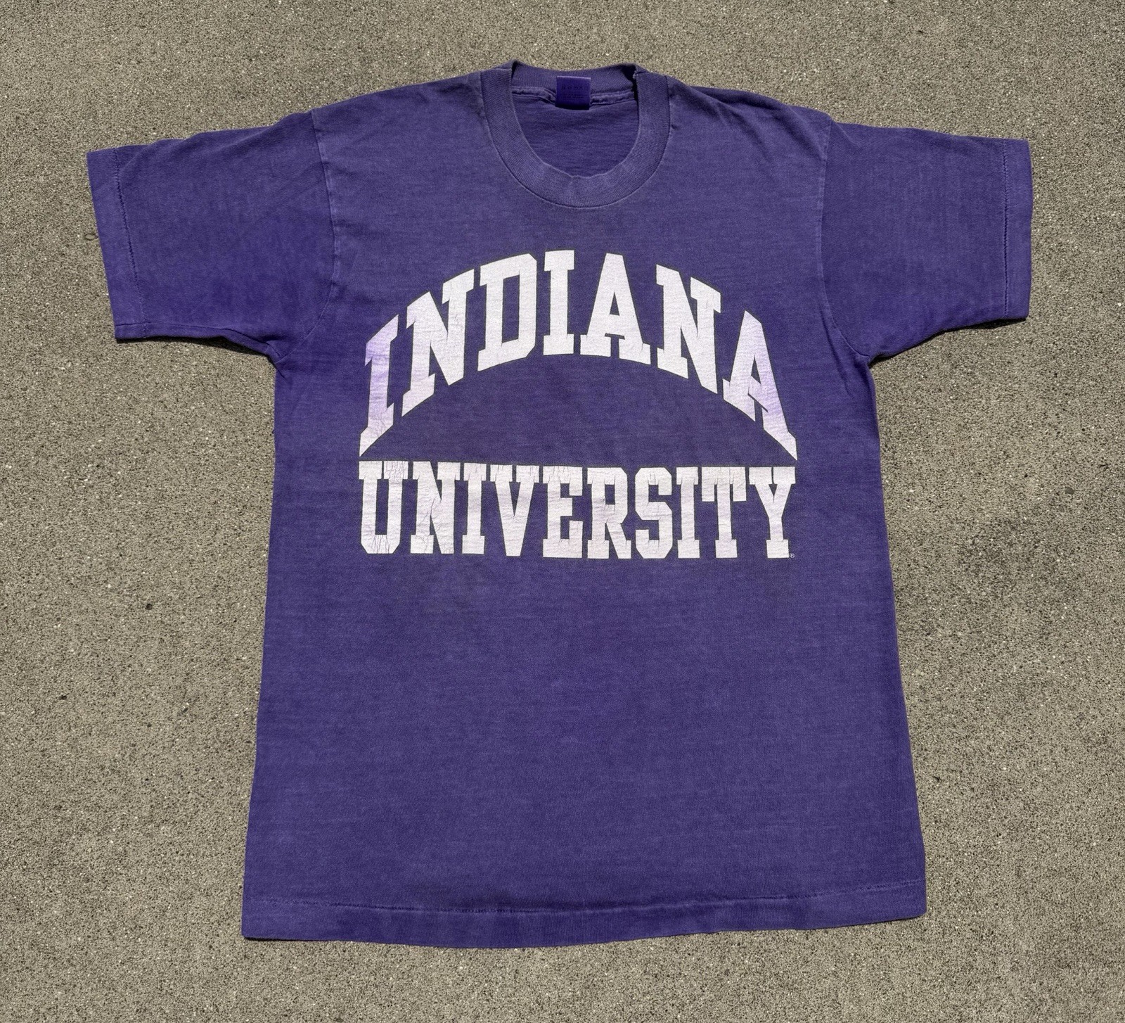 Vintage 90s Indiana Hoosiers University College Spellout T-Shirt Medium Dyed