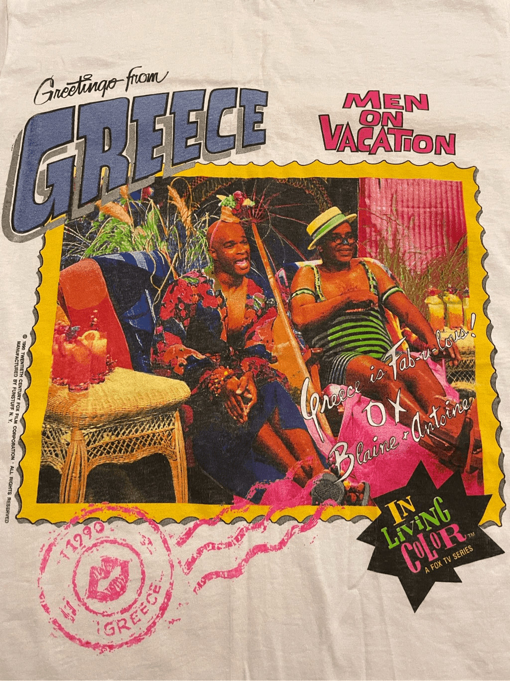 IN LIVING COLOR Greetings From Greece MEN ON VACATION T-Shirt Medium 18 X 27