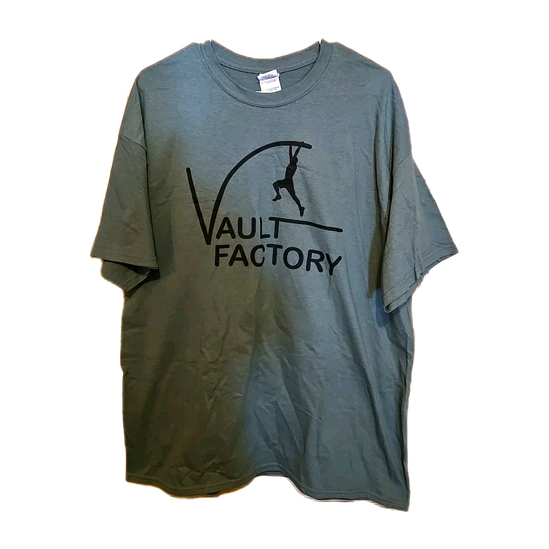Men&rsquo;s Gildan Vault Factory T-Shirt XL Short Sleeve Top Preshrunk Cotton Clothing