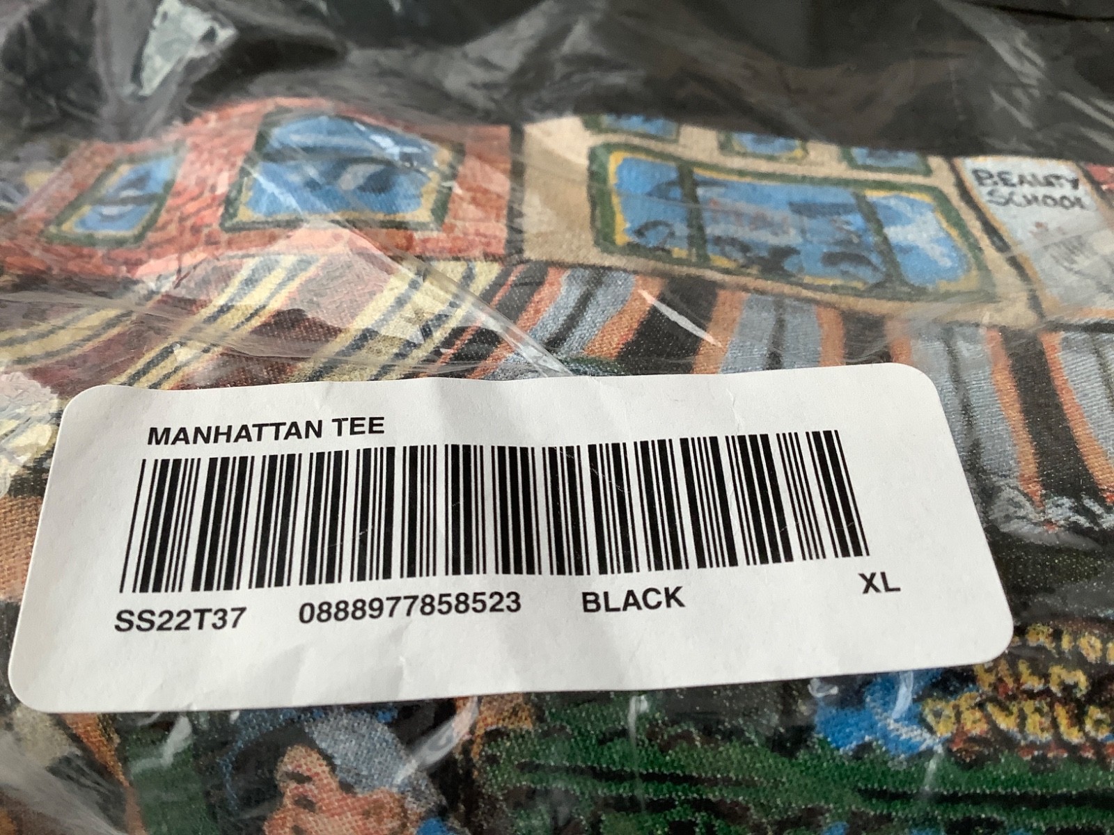 New in Bag Supreme Manhattan Tee Pale Black XL X-Large SS22
