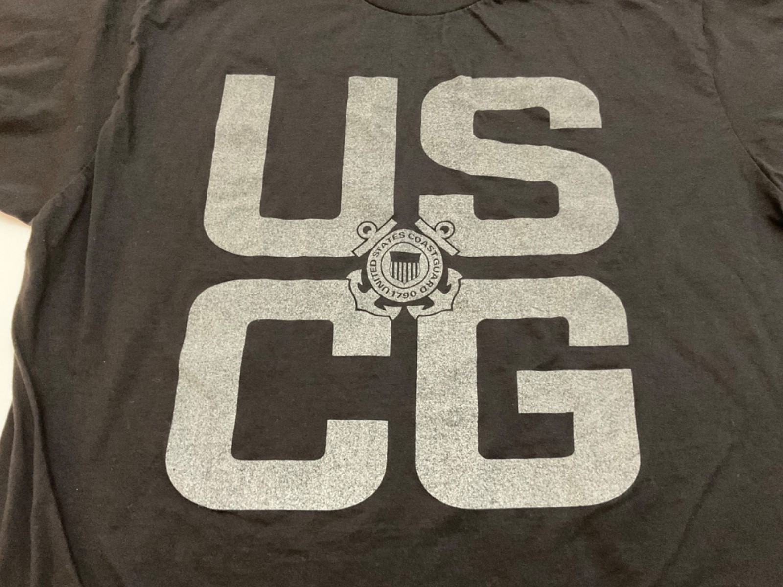 United States Coast Guard USCG Black T-Shirt Men’s Size XL Bayside 100% Cotton