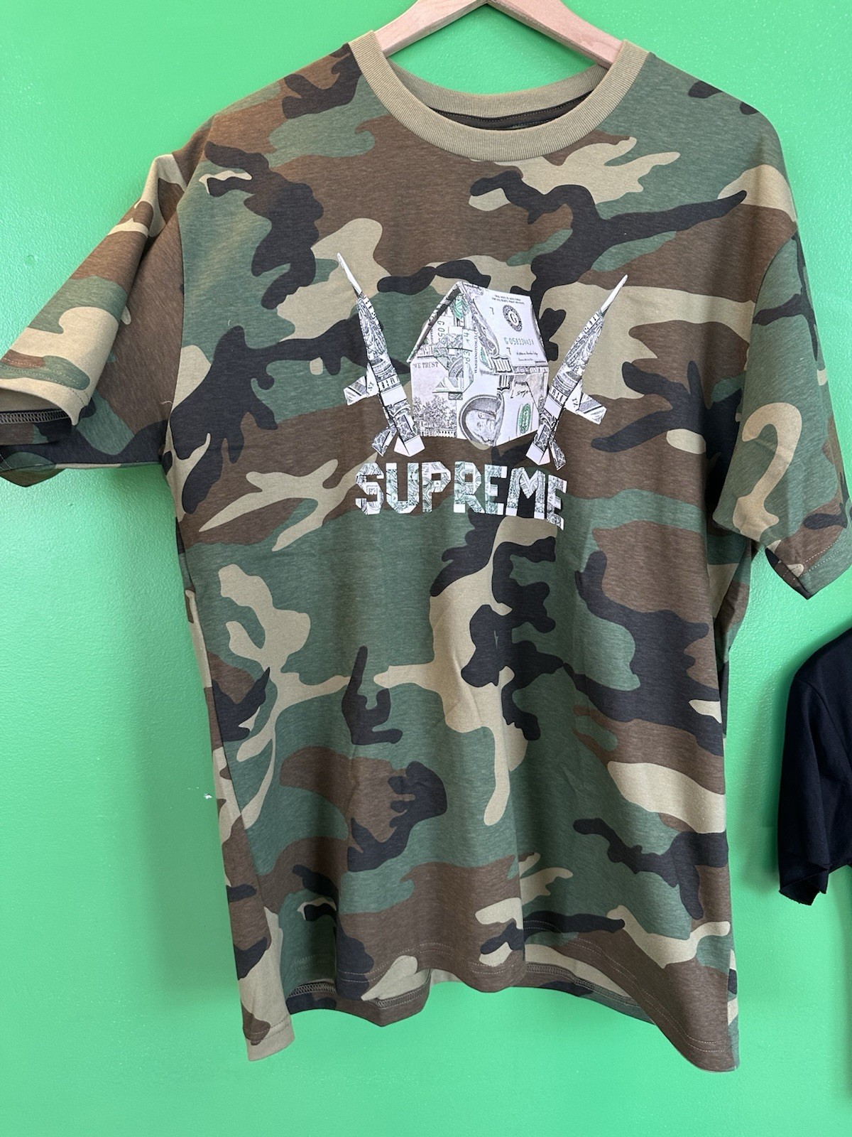 Supreme Origami Tee Woodland Camo Logo Short Sleeve Men&rsquo;s T-Shirt L