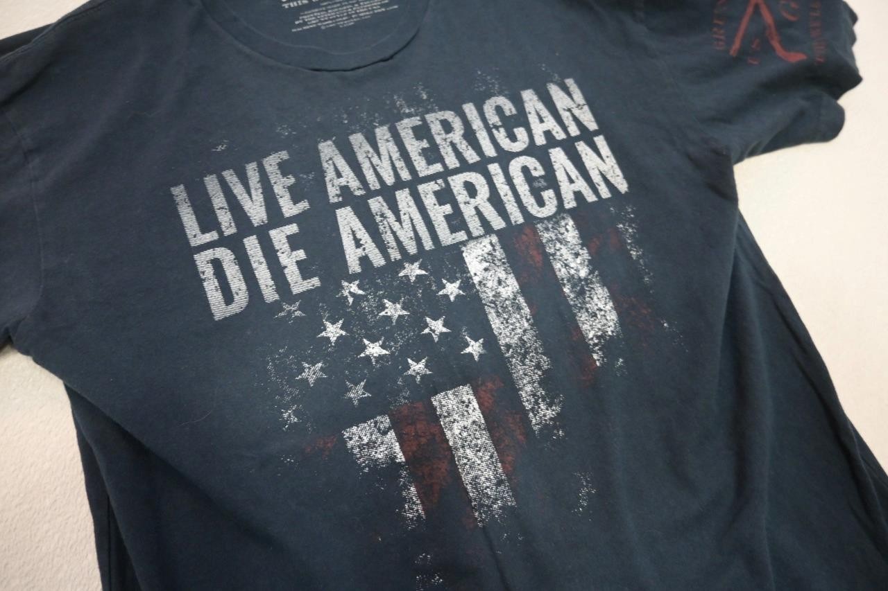 Grunt Style USA Punisher American Flag Shirt Blue Short Sleeve Mens Sz Large