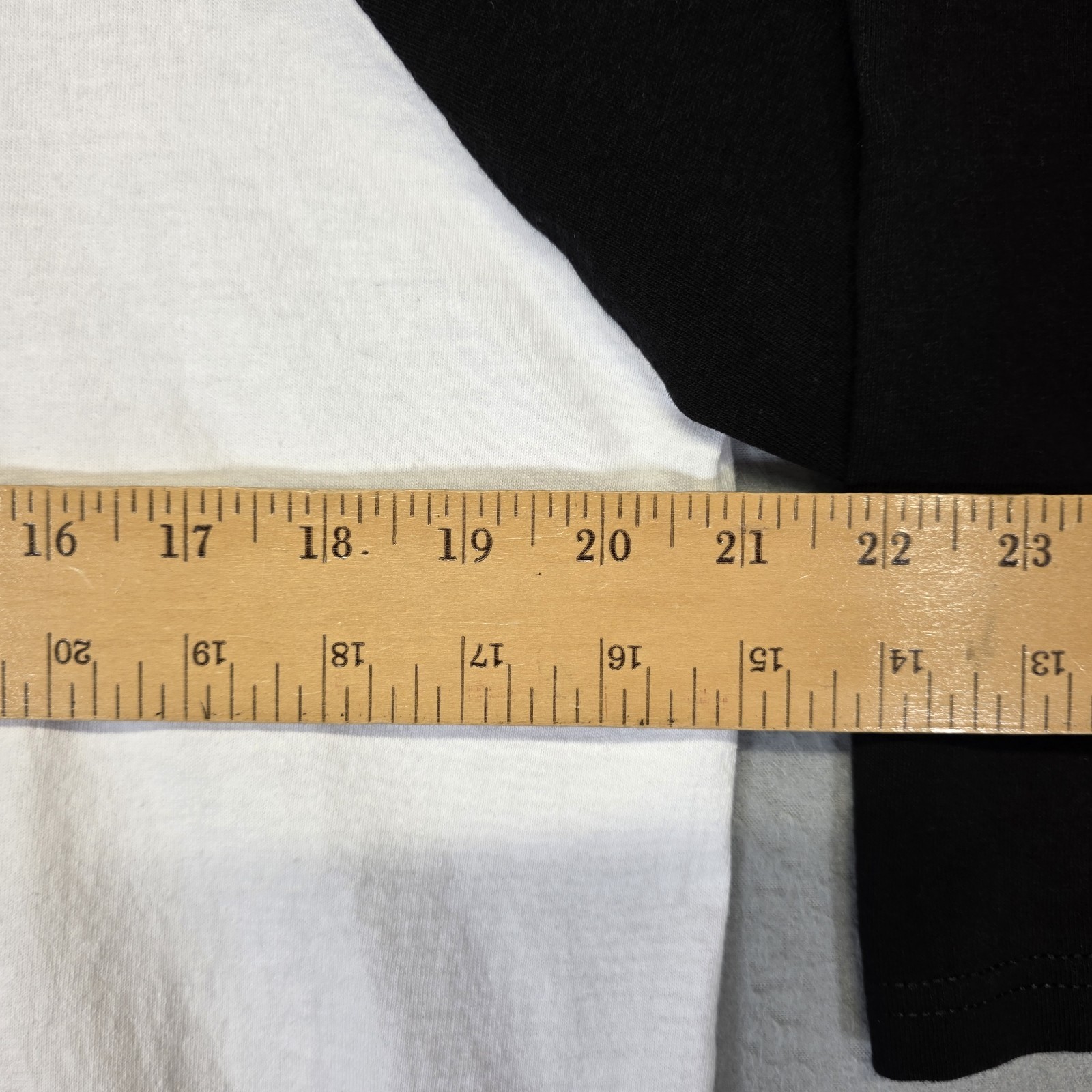 Shaka Active Shirt Mens Large White Black Baseball Raglan Hot Rod Car Y2K