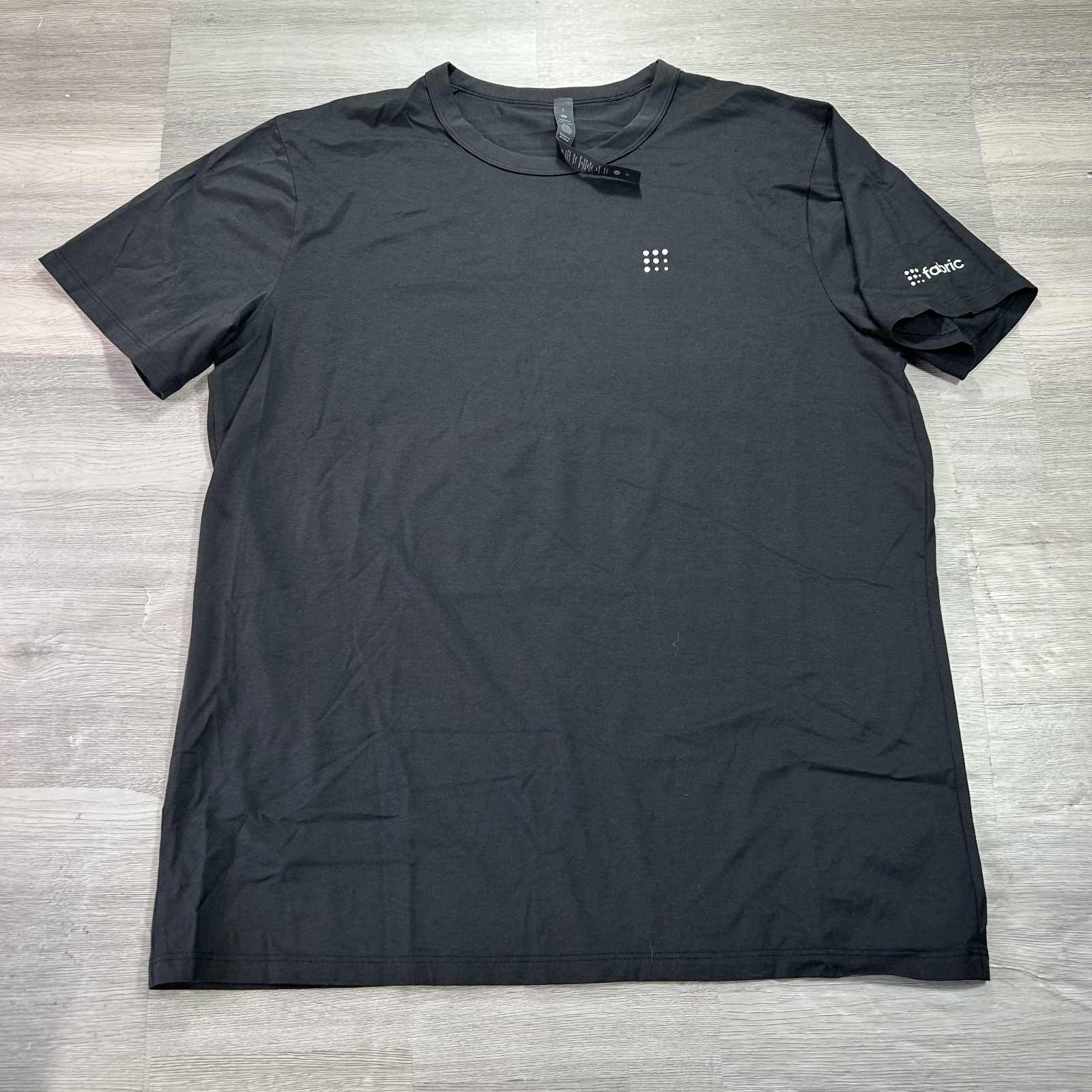 NEW Lululemon Fundamental Shirt Mens Large Black Crew Neck Stretch Company Logo