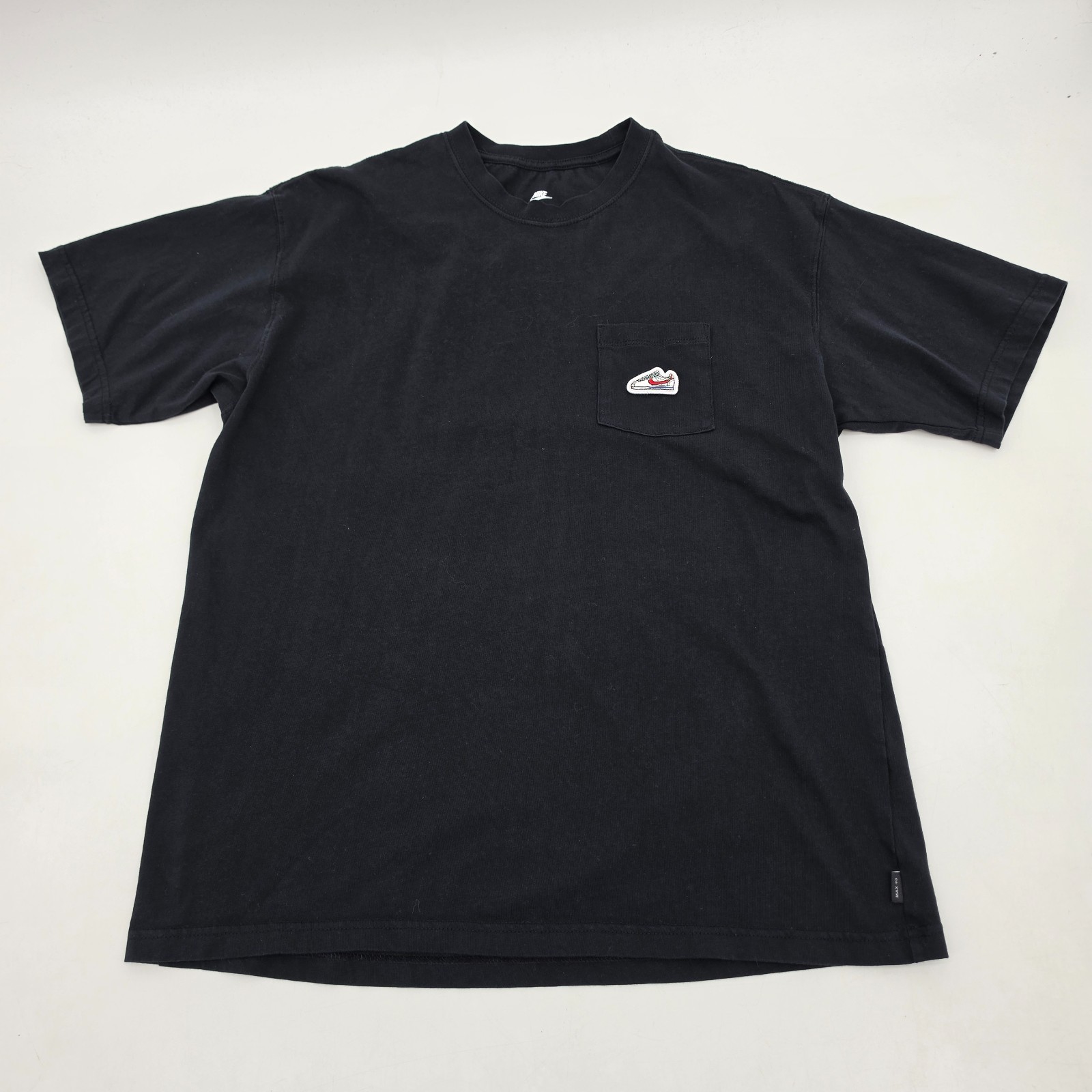 The Nike Tee M90 Air Max Men&rsquo;s Shirt Size Medium Black Loose Fit IB1382-010