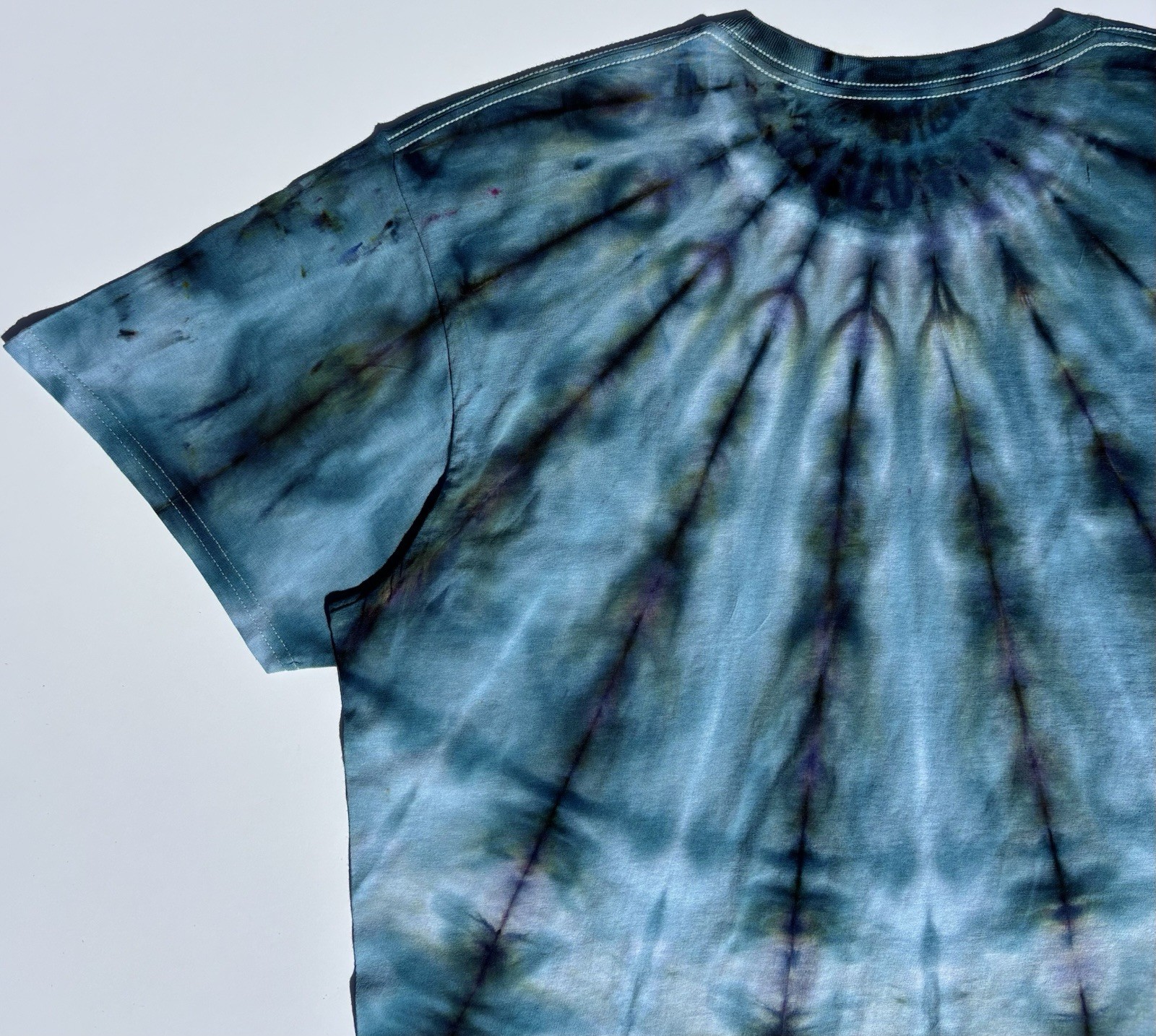 Handmade Ice Tie Dye Adult T-Shirt Unisex Size XL Multicolored Gildan Tee NEW