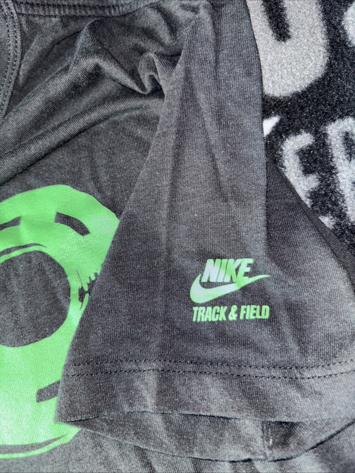 Nike Track & Field There Is No Finish Line Infinity Running T Shirt Mens Medium