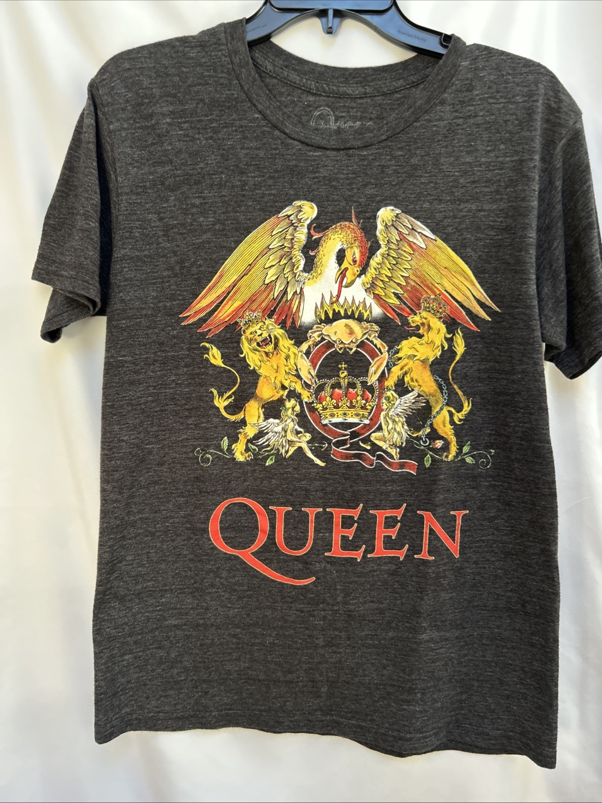 QUEEN Crest OFFICIAL LICENSE T SHIRT Men’s Med Grey Rock Band Unisex