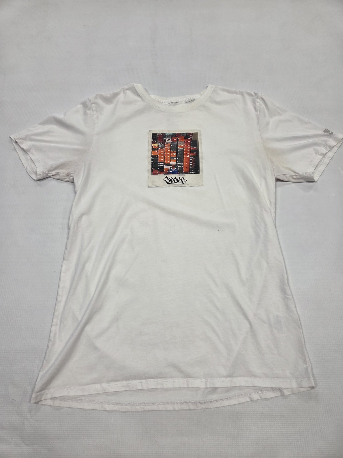 The Nike Tee Stacks Graphic Sneaker Y2k Size Medium White Snike Nike Shoe Boxes
