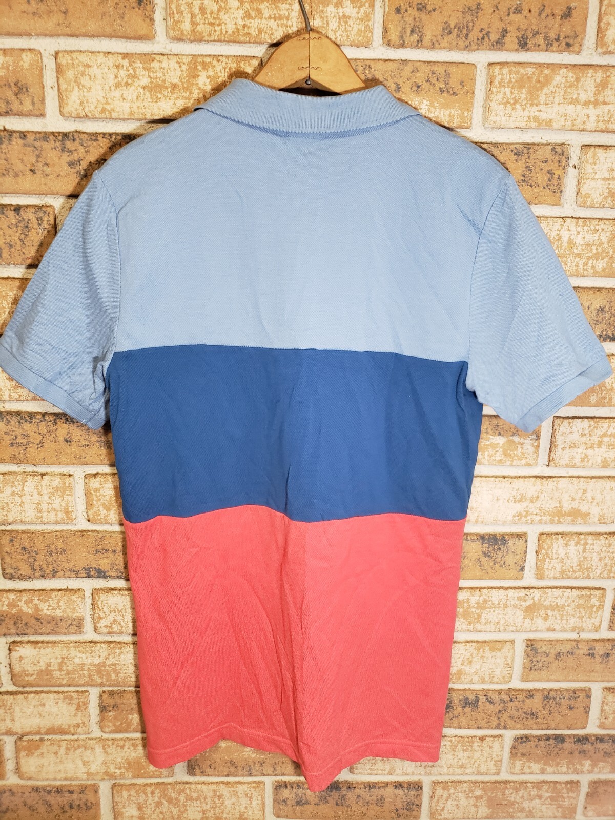 New with tag! Tri tone color Small Nike Polo shirt Blues And Red.