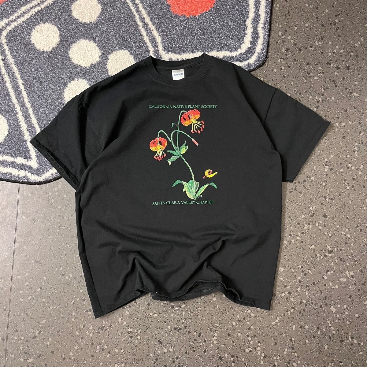 Vitnafge Gildan santa clara Native Plant Society Embroidered T-Shirt Black