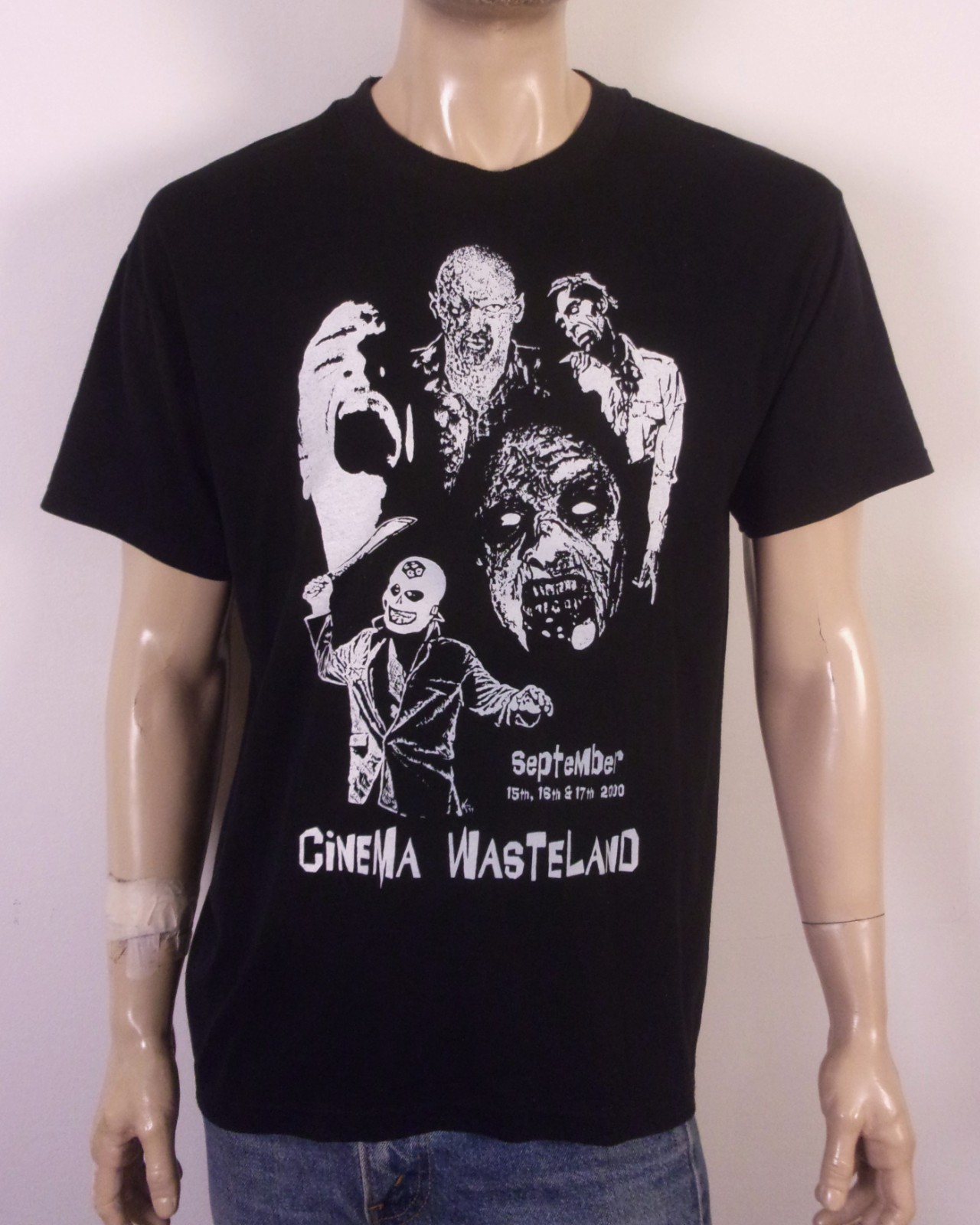 vintage 90s 00s Y2K 2000 Cinema Wasteland T-Shirt Horror Zombie Movie Expo SZ L