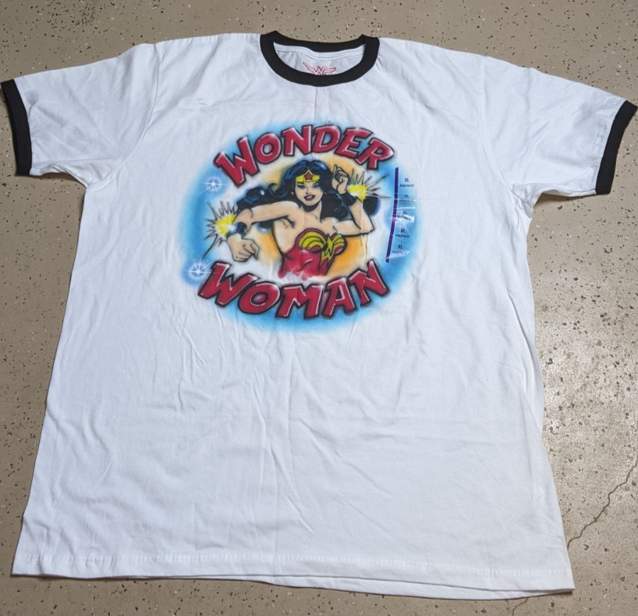 Wonder Woman T-SHIRT RINGER Air Brush Retro NEW NWOT 1970&rsquo;s style