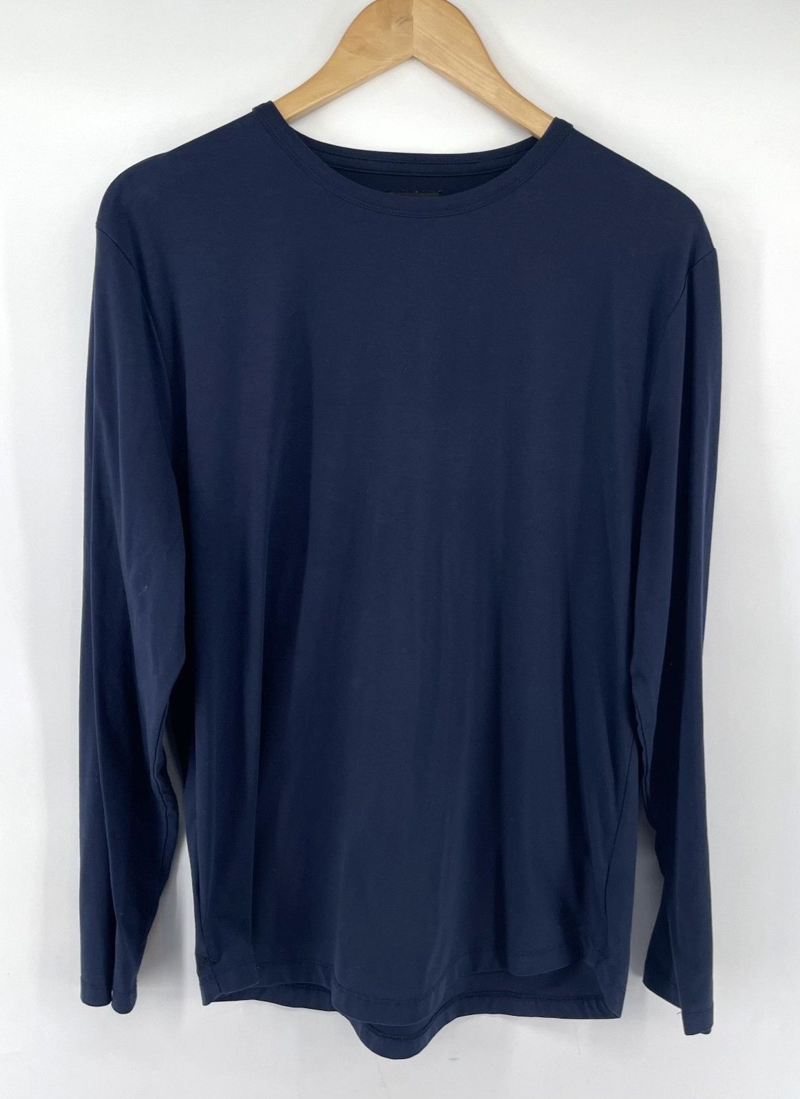 Cuts Shirt Mens L Navy Curve-Hem Long Sleeve Crew Neck PYCA Pro Stretch Base