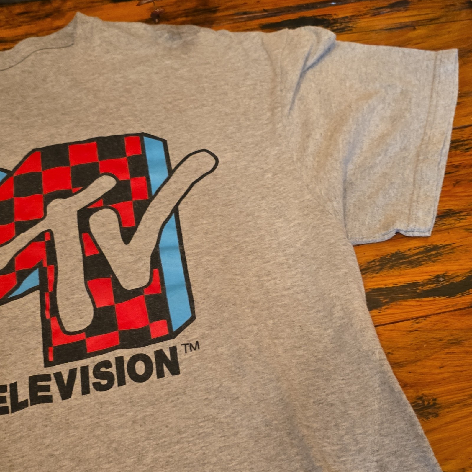 MTV Men&rsquo;s Gray Logo Graphic Crew Neck Short Sleeve T-Shirt Size 2XS