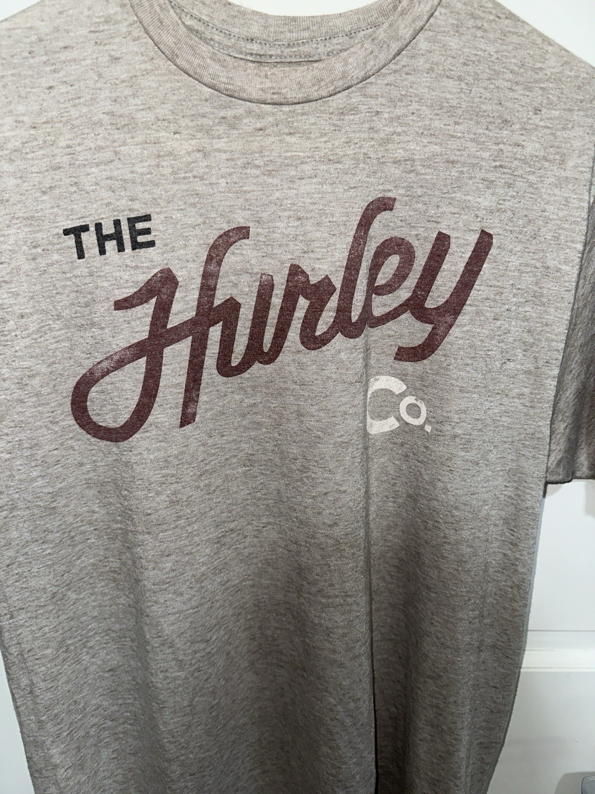 Hurley Graphic Print Gray Crew Neck Short Sleeve Mens Knit T-Shirt Logo