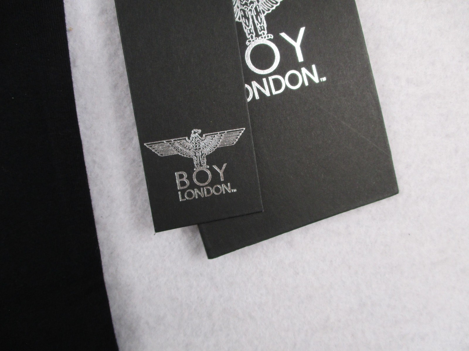 BOY London Shirt MenS Small Black Pink Logo Graphic T-Shirt Crewneck 1299-1301