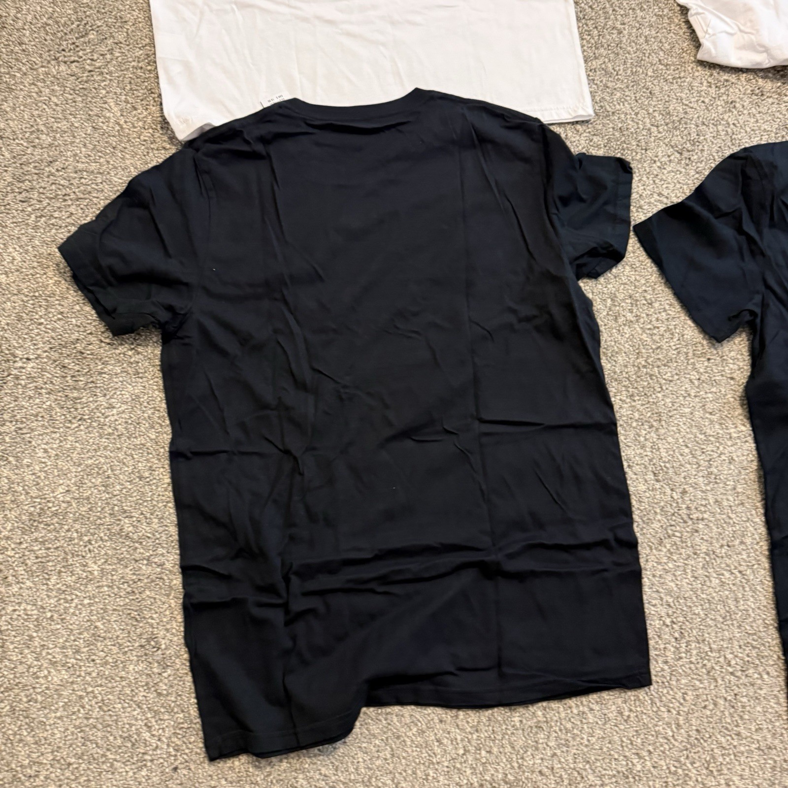 Hollister MUST HAVE Collection Crewneck T Shirts Pack of 6 Mens MEDIUM