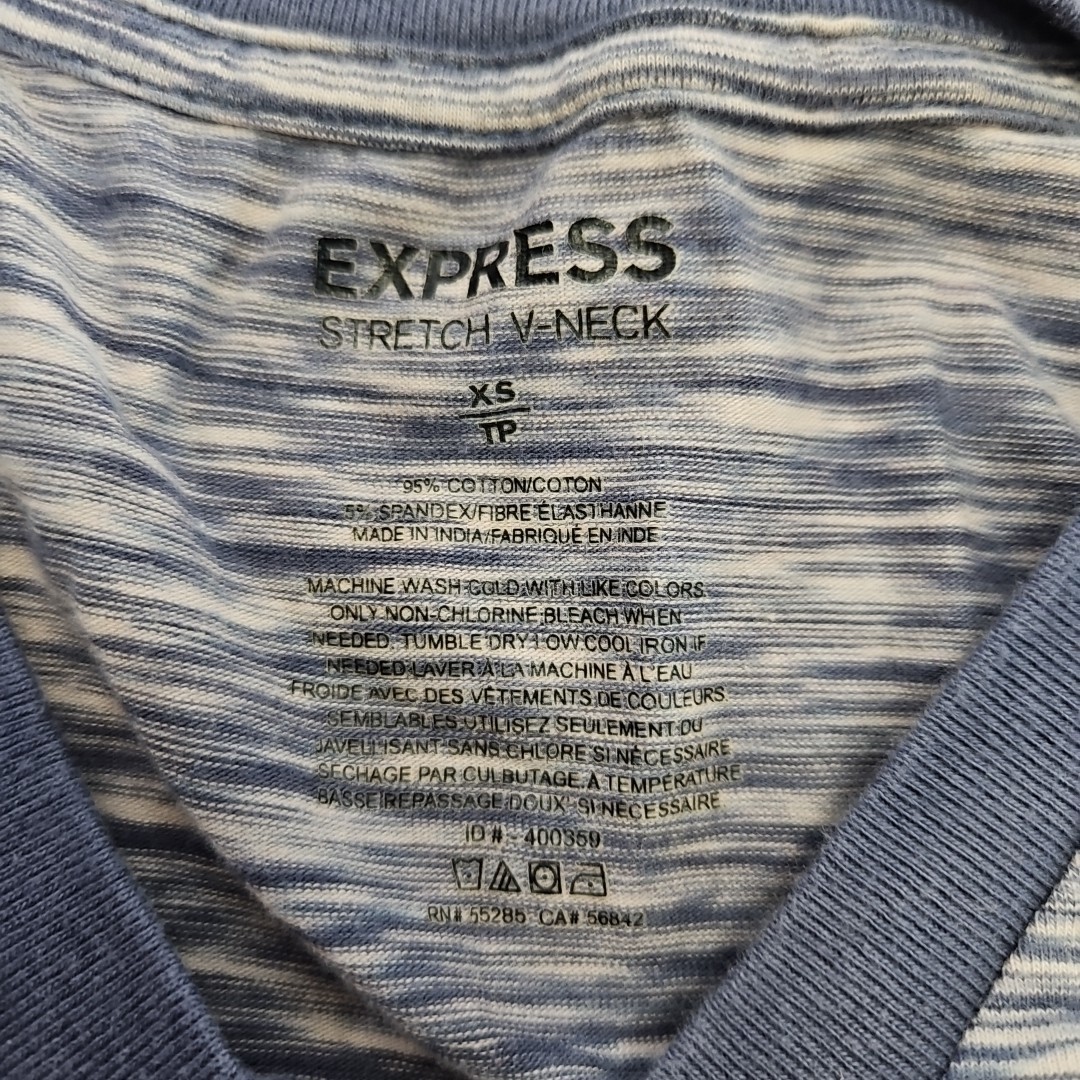 Express Men&rsquo;s Size XS Blue V-Neck Slim Stretch T-Shirt Extra Small Casual Stripe