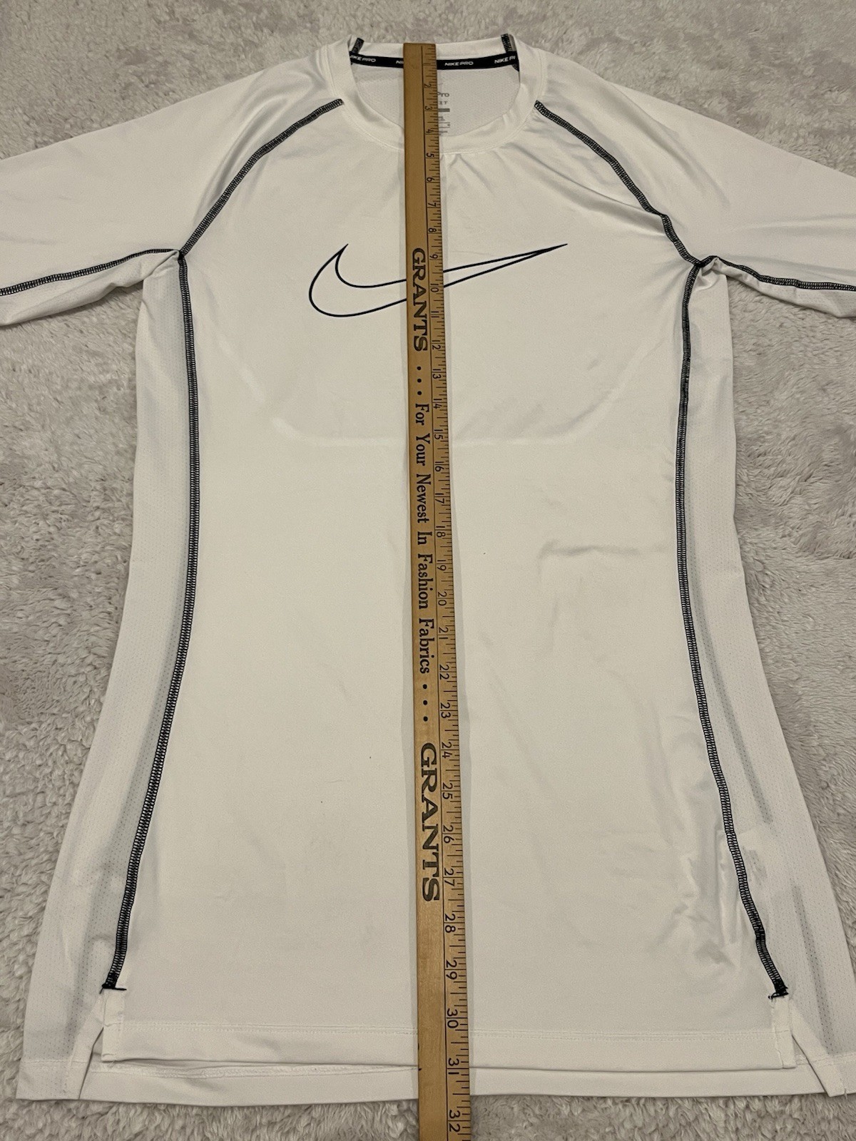 Nike Pro T-Shirt Mens L Short Sleeve Dri-Fit Tight Graphic Logo White DD1992-100