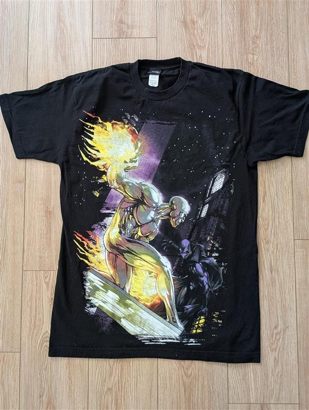 Rare Vintage Mad Engine x Marvel Silver Surfer vs Black Panther Large Shirt