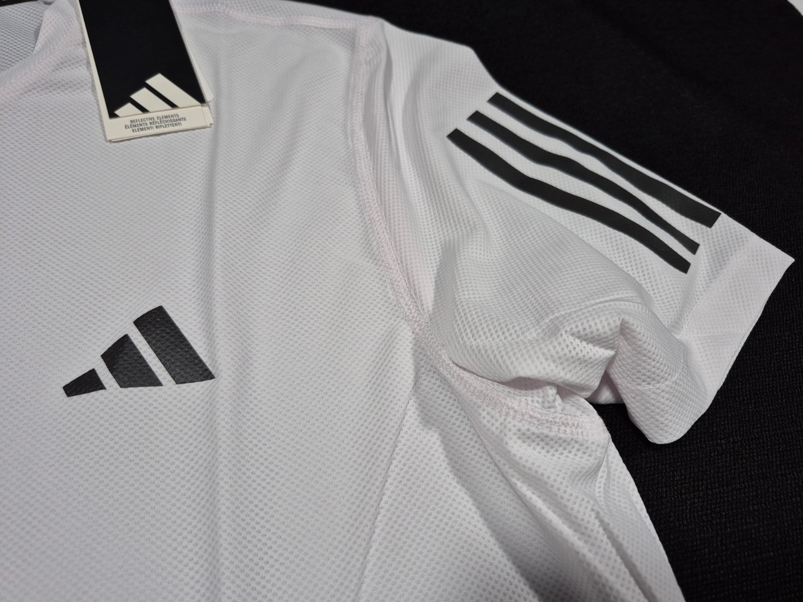 Adidas Mens OWN THE RUN Shirts S/S Training White Blackr- Jersey Jogging IK7436