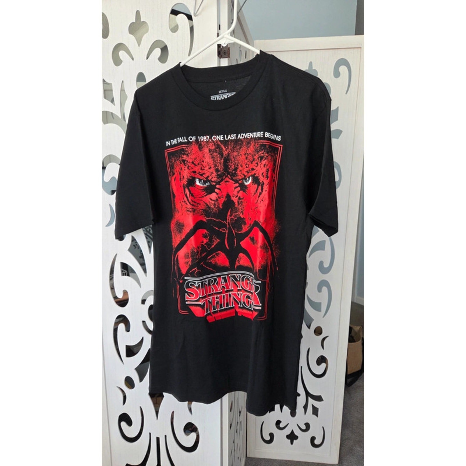 Stranger Things Season 5 Vecna Shirt Men&rsquo;s Size Large Tall LT One Last Adventure