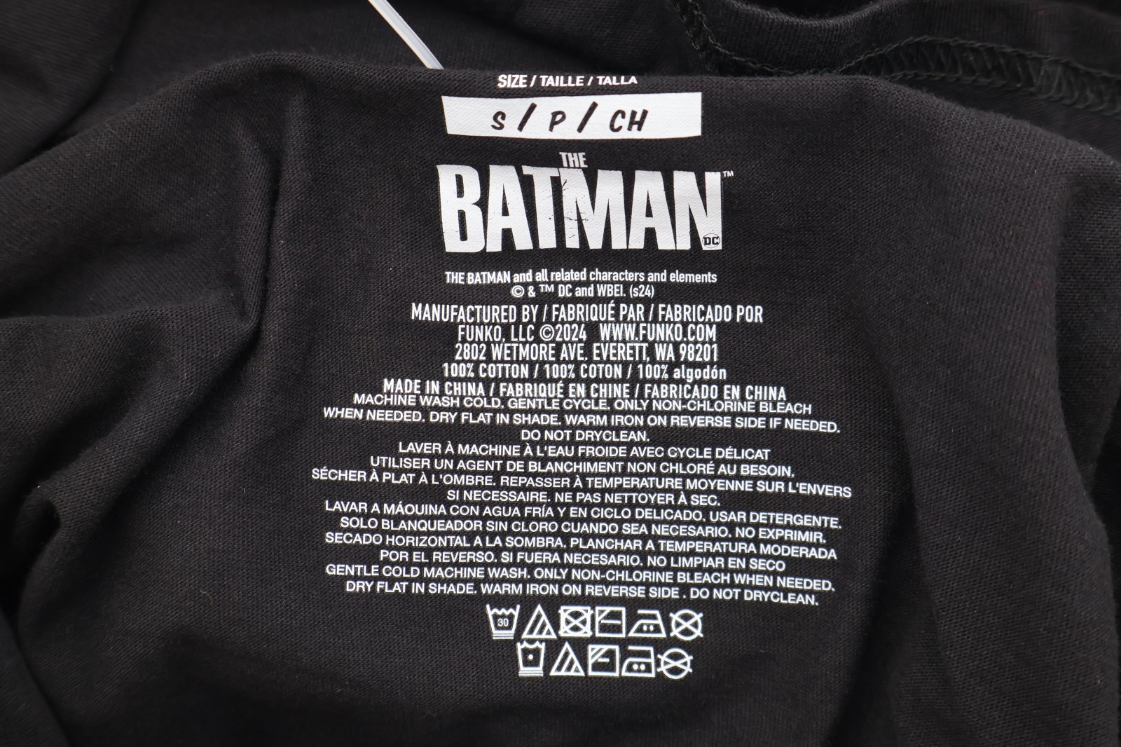Batman Funko Pocket Pop Short Sleeve Graphic T-Shirt Size Small NWT