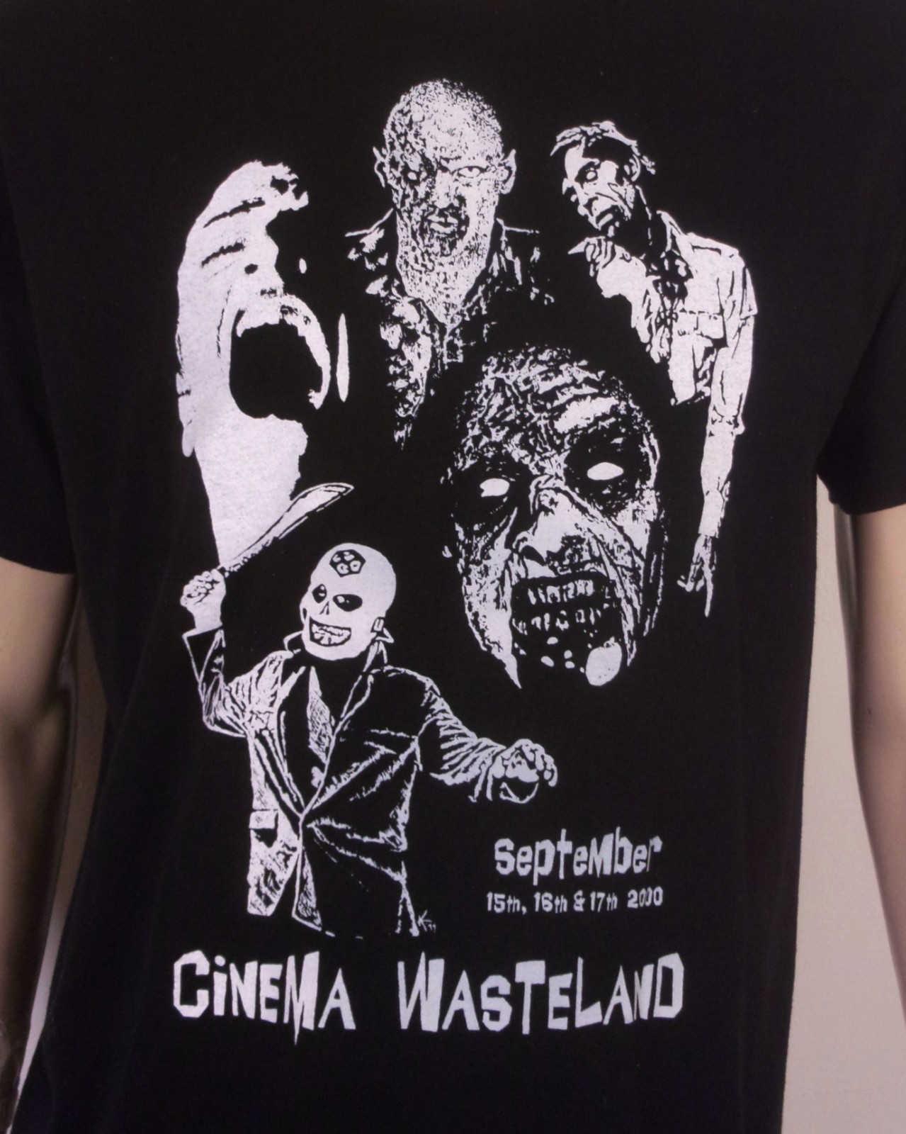 vintage 90s 00s Y2K 2000 Cinema Wasteland T-Shirt Horror Zombie Movie Expo SZ L
