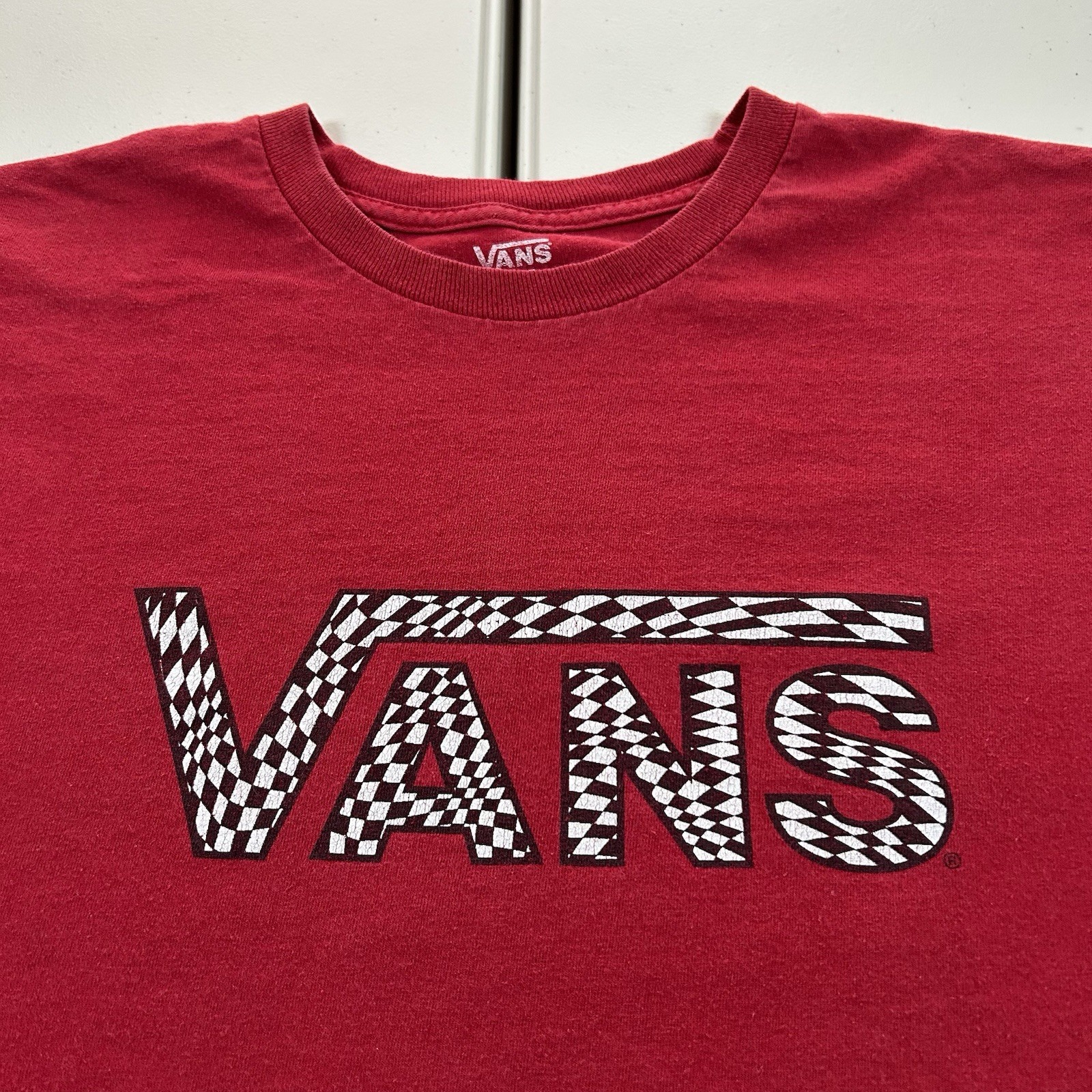 Vans Skate Shirt Men&rsquo;s Size Large Checkered Logo Graphic Red Spell Out Cotton