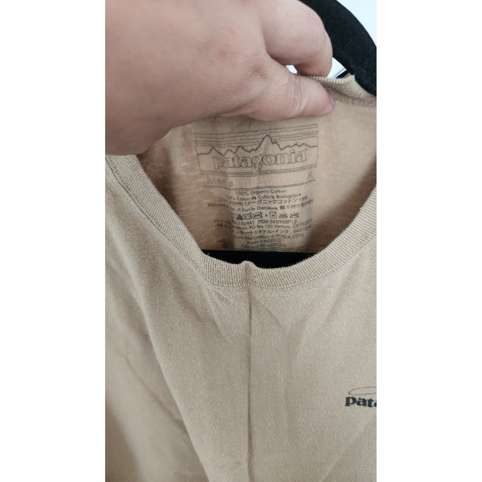 Patagonia Mens Tan Organic Cotton Fitz Roy Trout Graphic T-Shirt Size M 59590S13