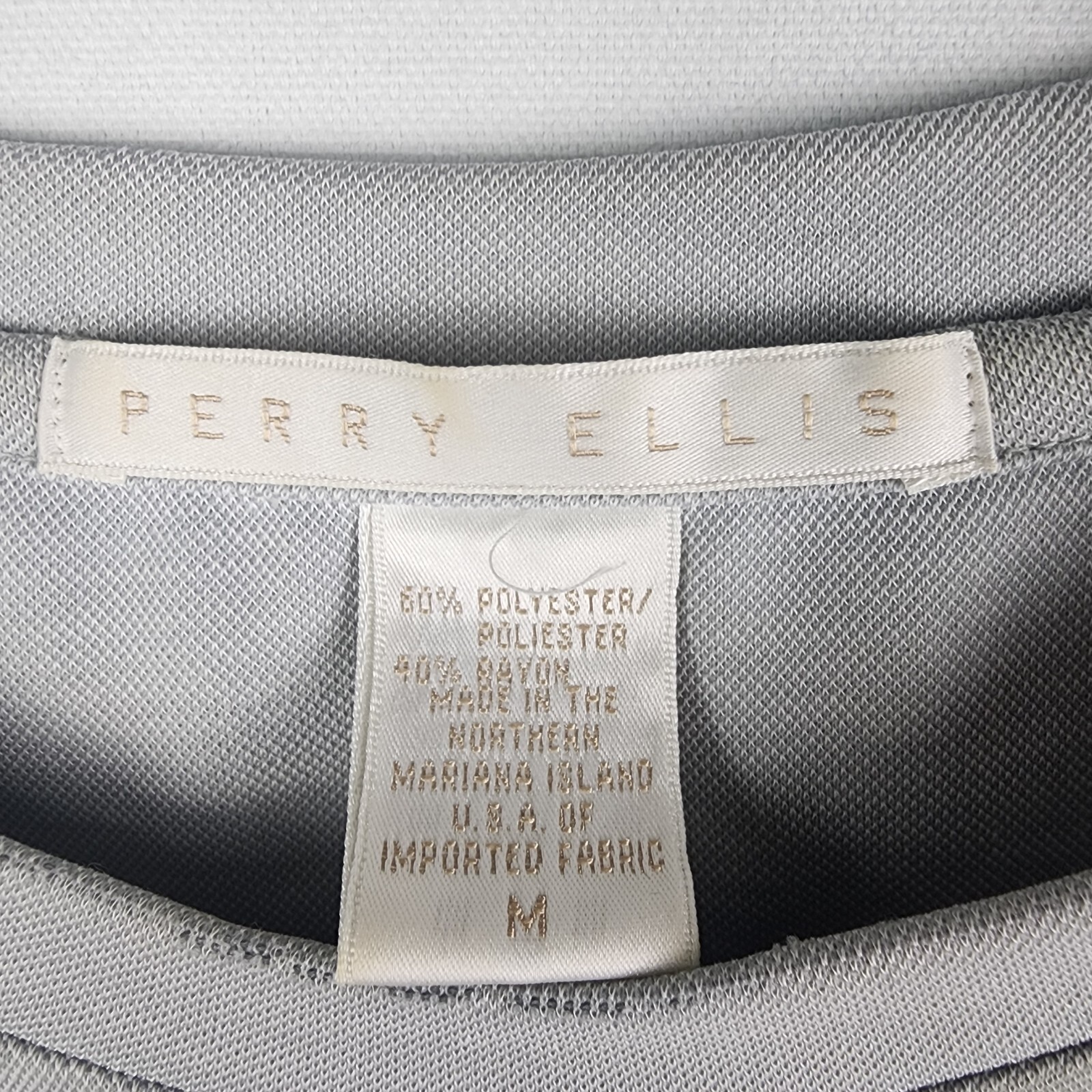 Perry Ellis Thick Short Sleeved Gray Top Size Medium