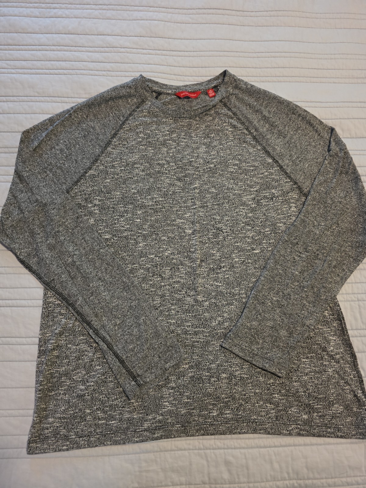 Saks Fifth Avenue Mens Large Gray Marled Long Sleeve Knit Shirt Rayon Blend